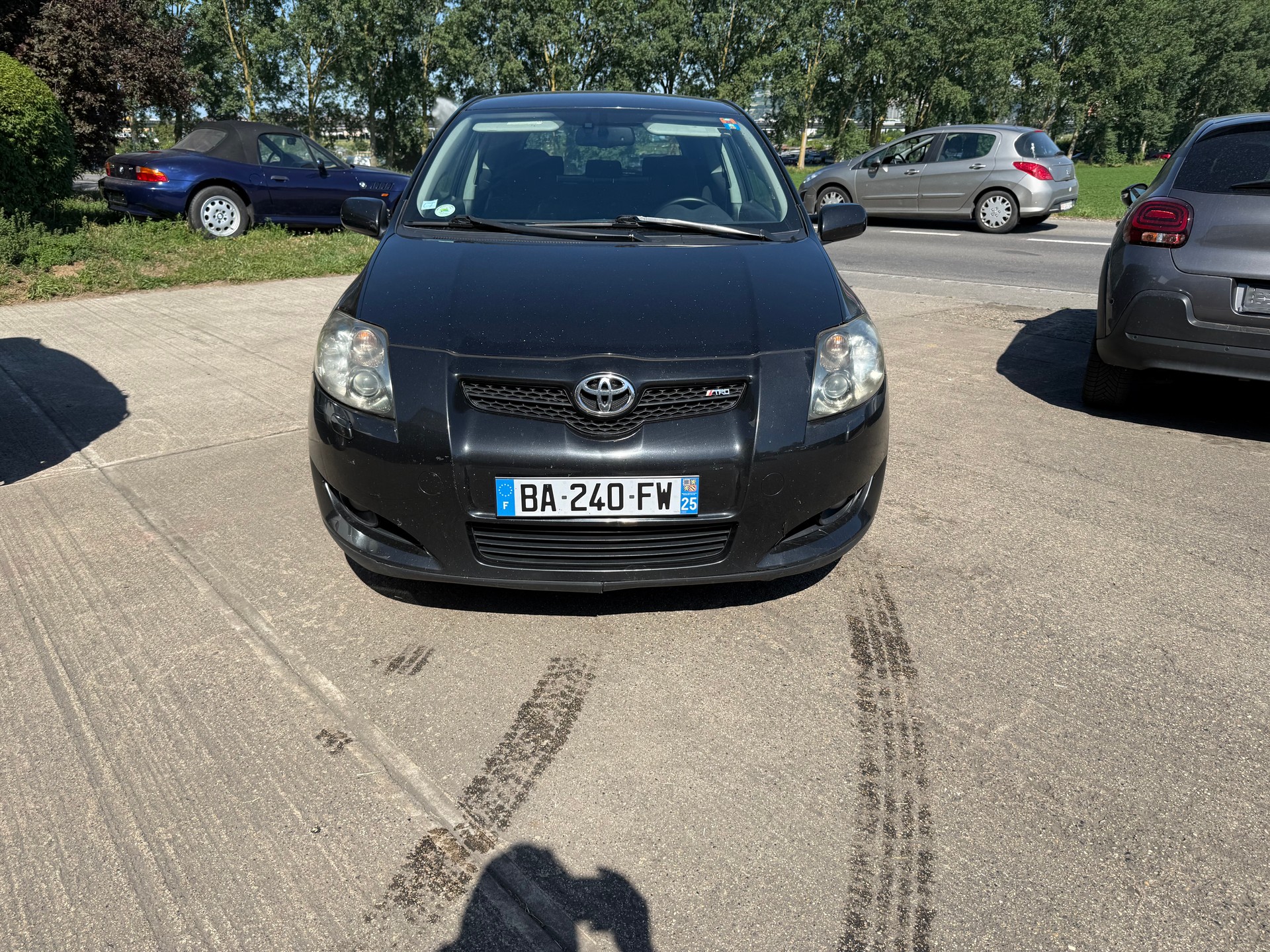 TOYOTA Auris 1.4 D-4D Linea Terra-image-0