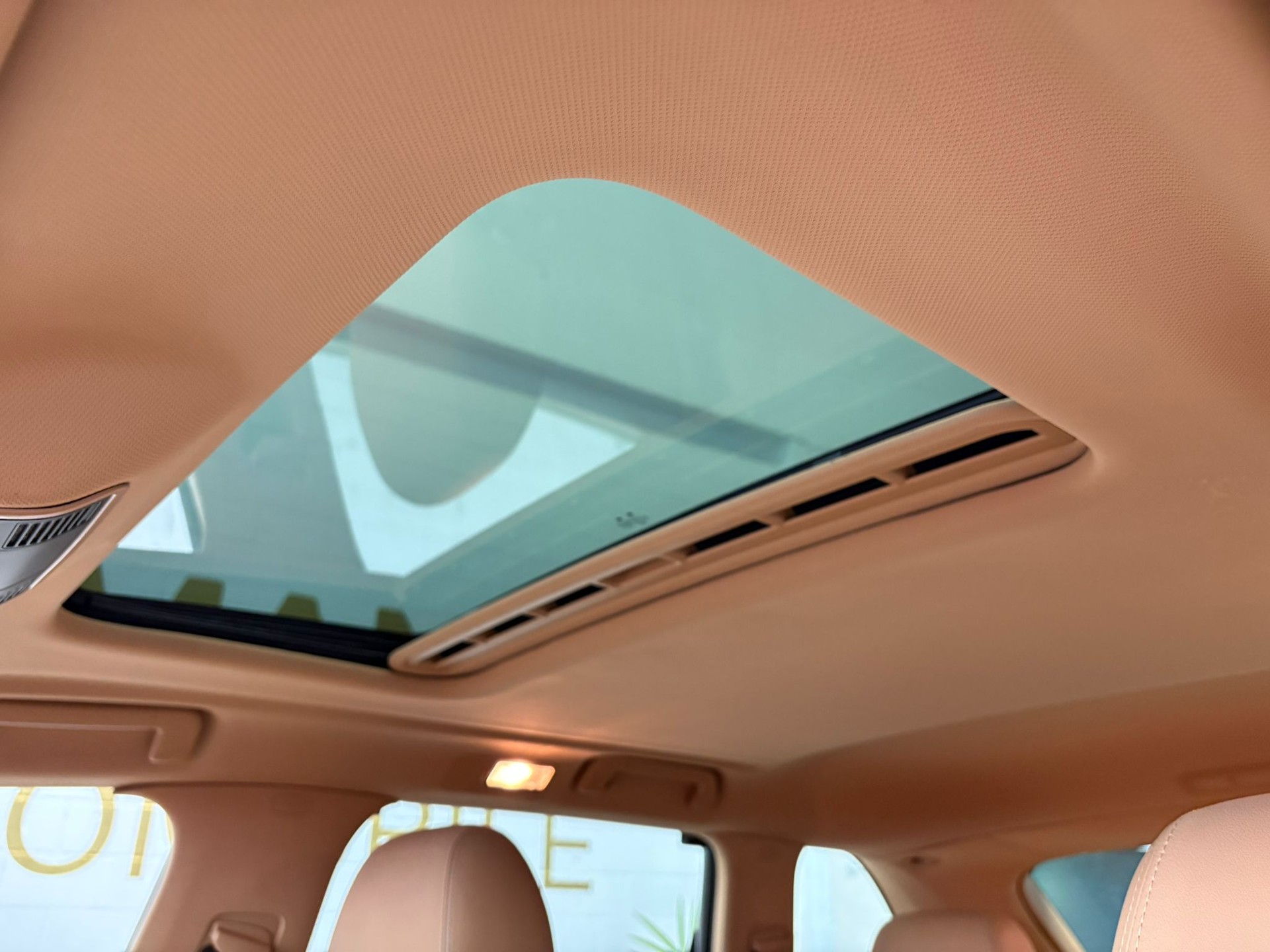 PORSCHE S-image-17