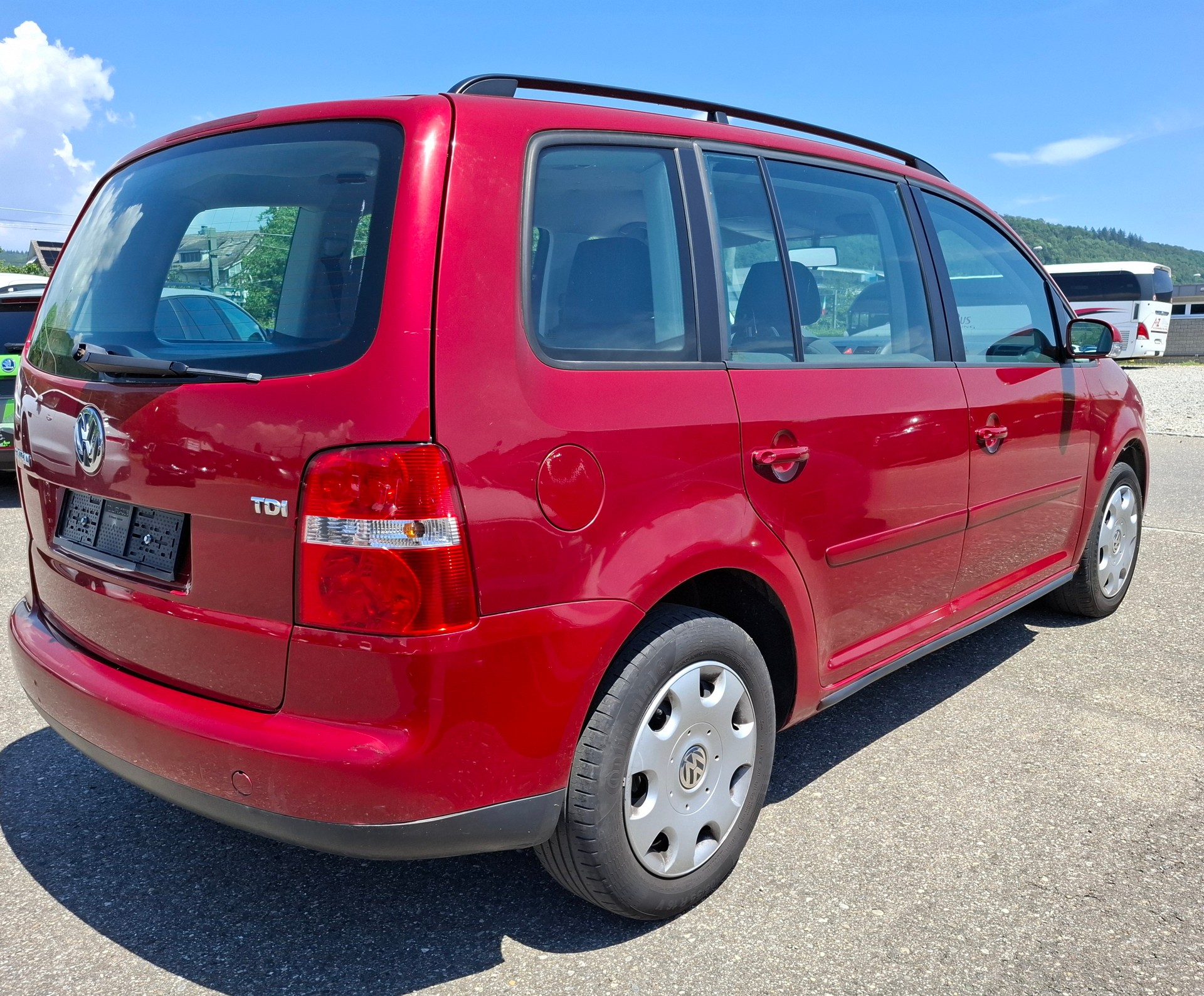 VW Touran 1.9 TDI Trendline-image-4