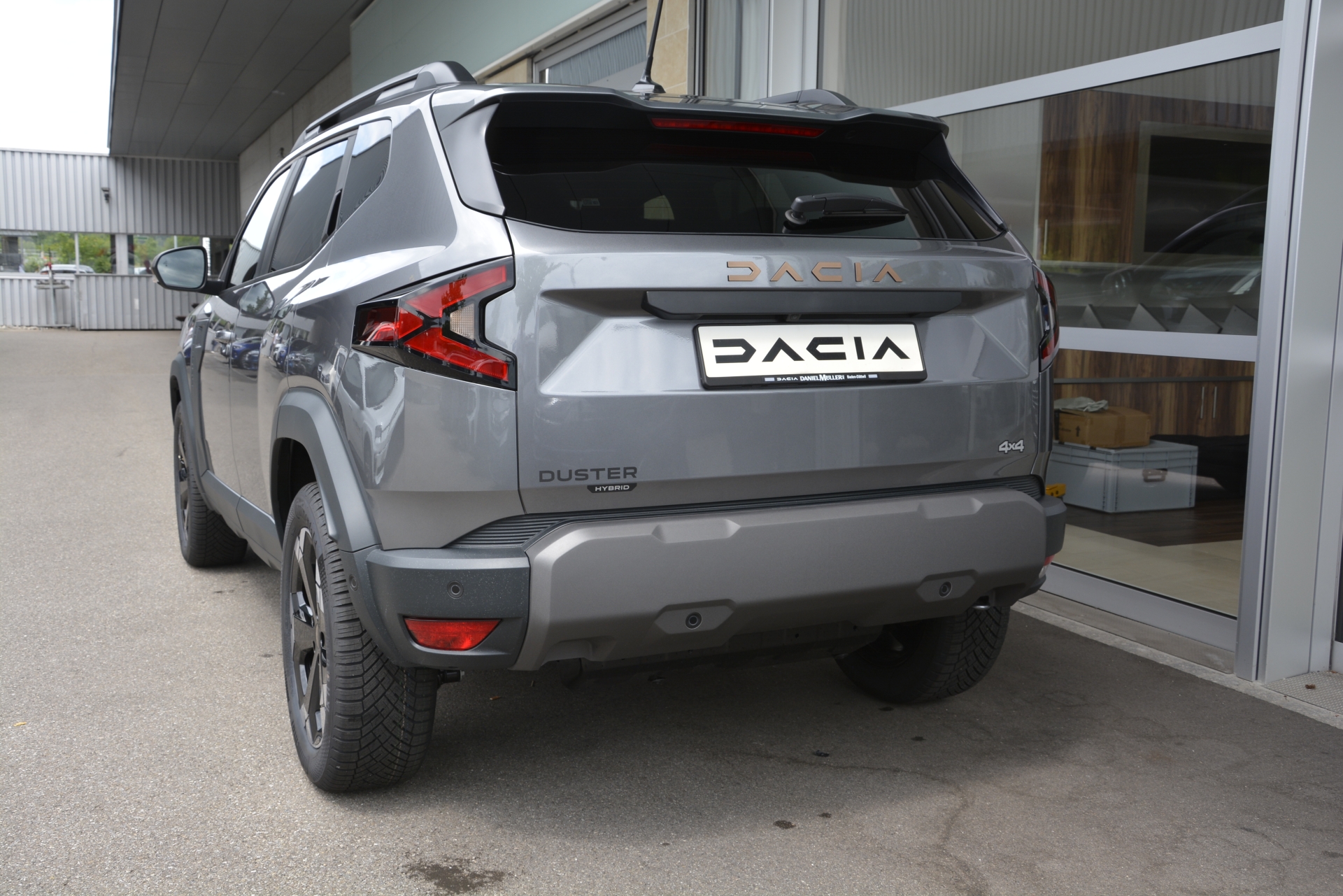 DACIA BIGSTER journey hybrid 150 4x4 Automat-image-4