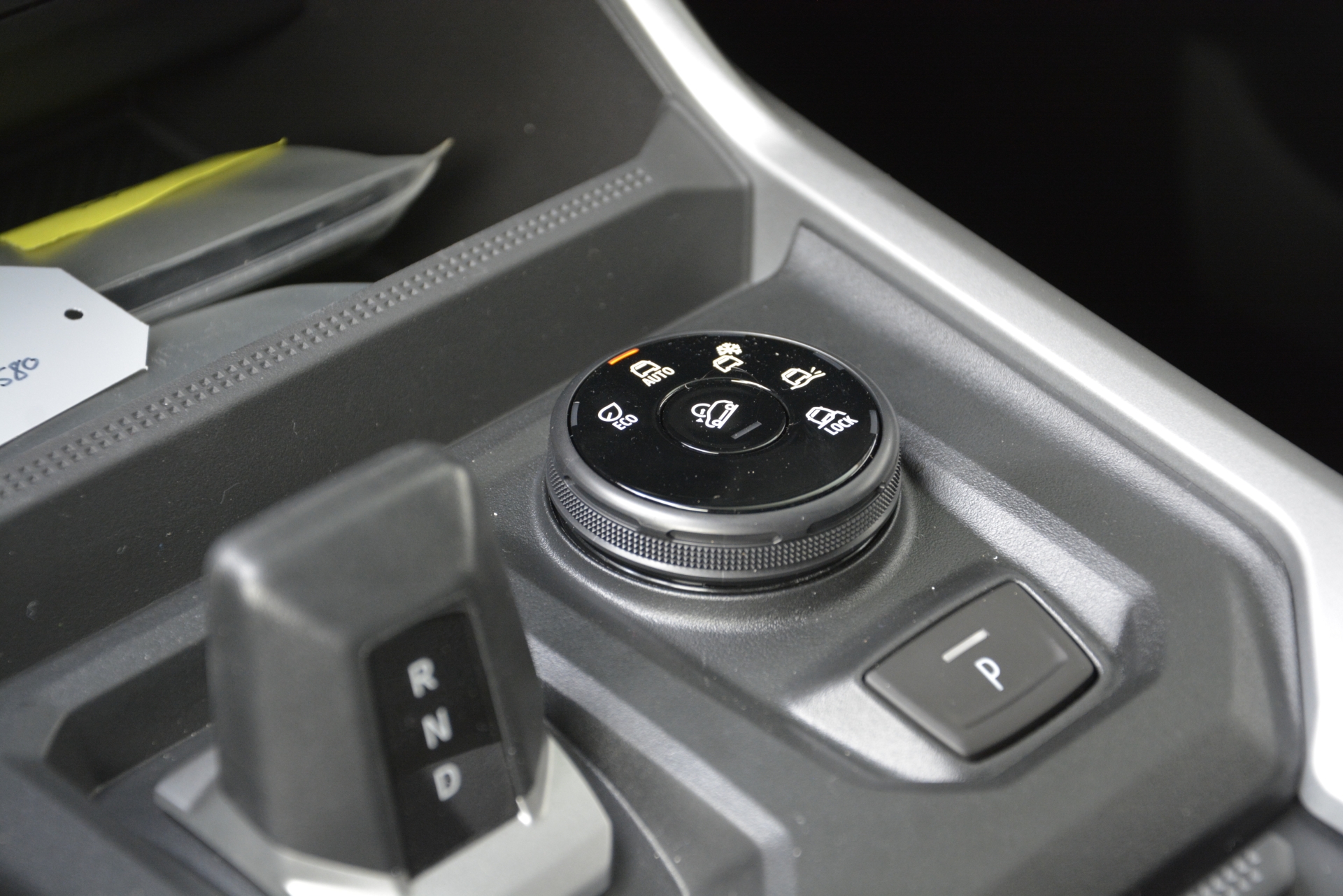 DACIA BIGSTER journey hybrid 150 4x4 Automat-image-13