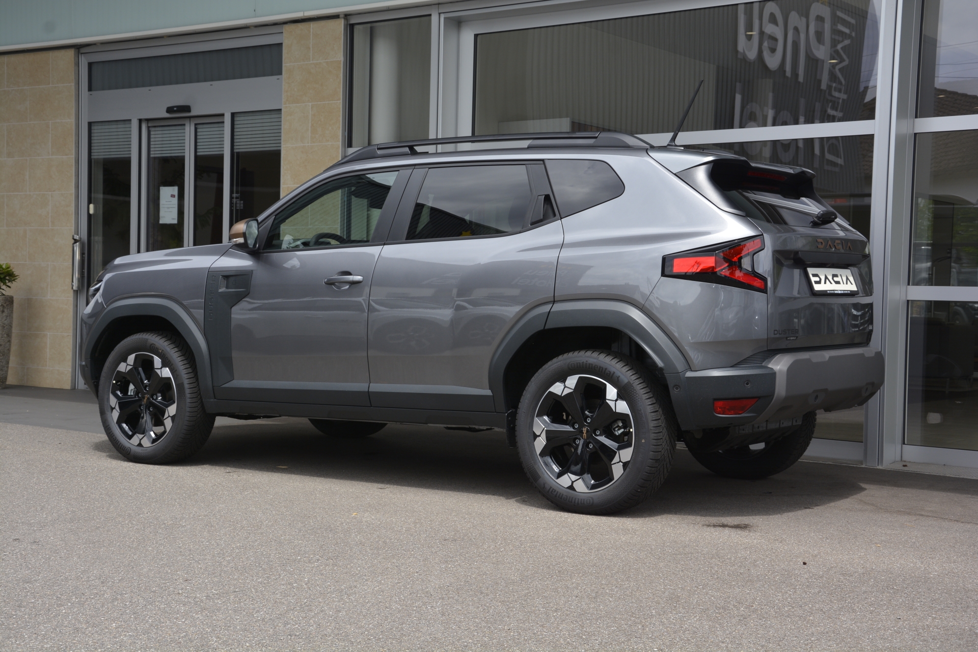 DACIA BIGSTER journey hybrid 150 4x4 Automat-image-3