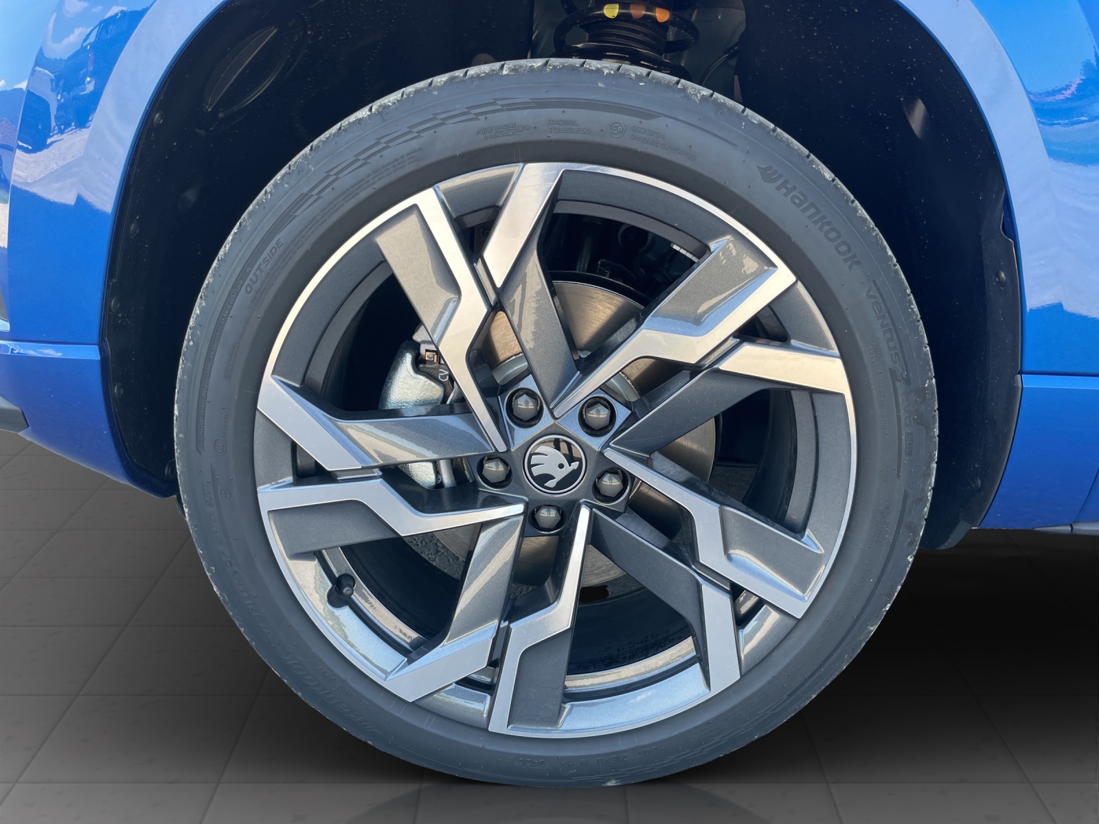 SKODA Karoq 2.0 TSI SportLine 4x4 DSG-image-18