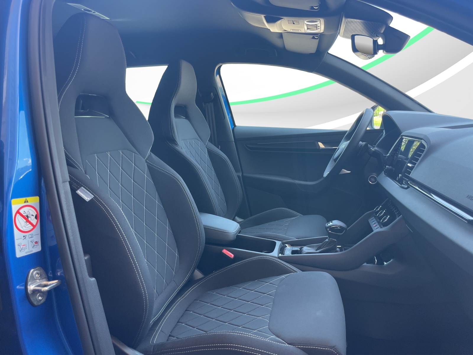 SKODA Karoq 2.0 TSI SportLine 4x4 DSG-image-12