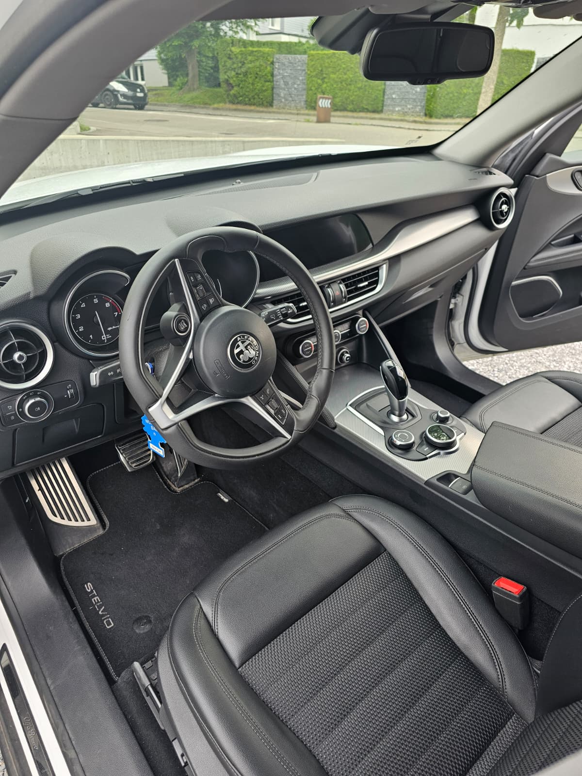 ALFA ROMEO 2.0 Q4 280 Executive-image-3