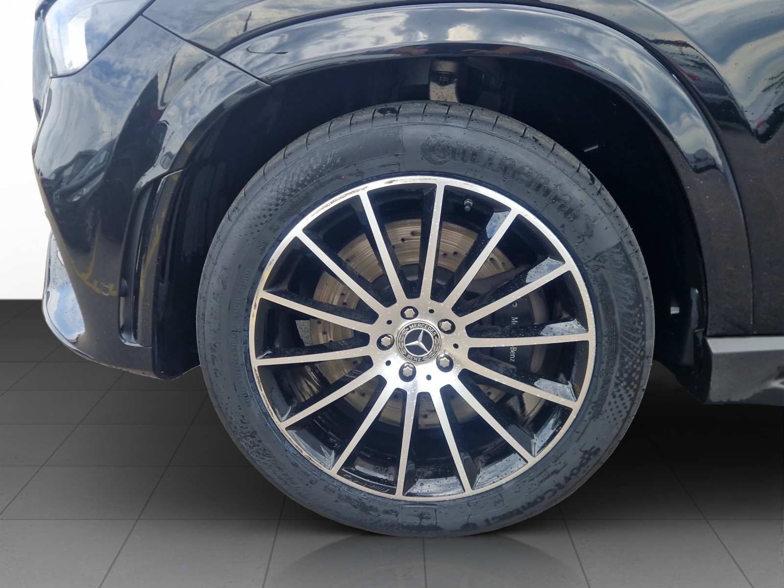 MERCEDES-BENZ GLE 450 AMG Line 4Matic-image-6