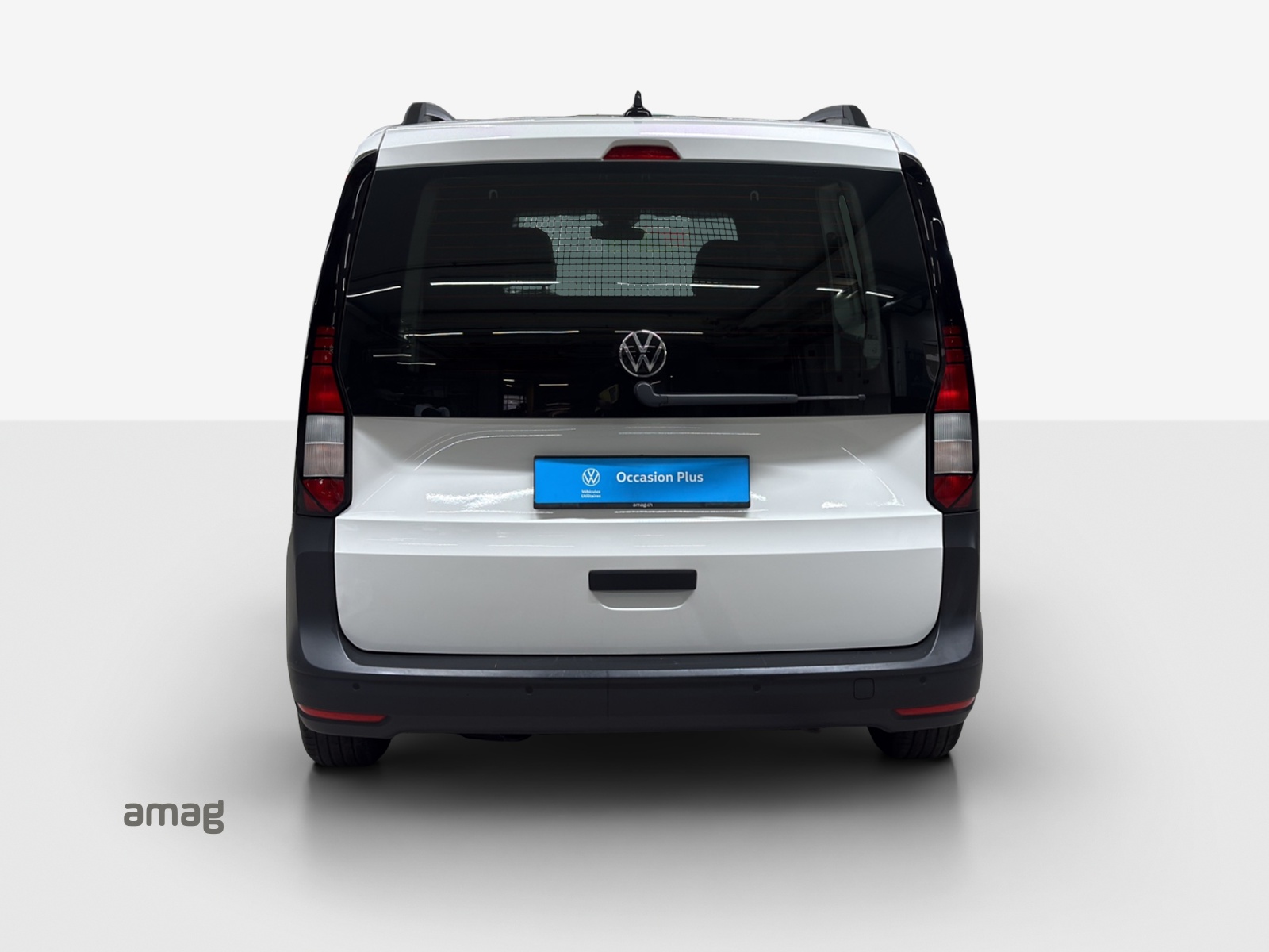 VW Caddy Cargo 2.0TDI-image-3