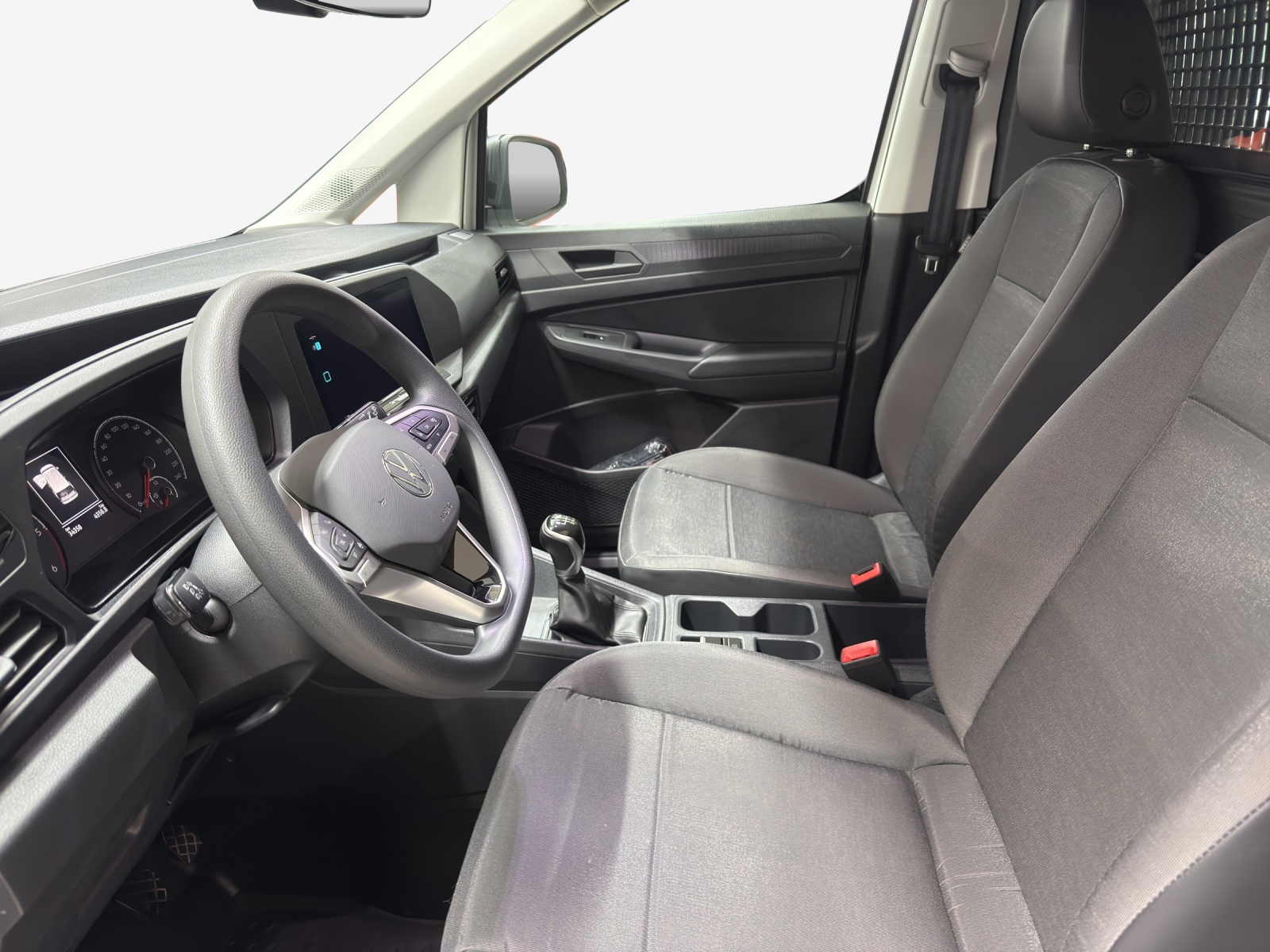 VW Caddy Cargo 2.0TDI-image-7