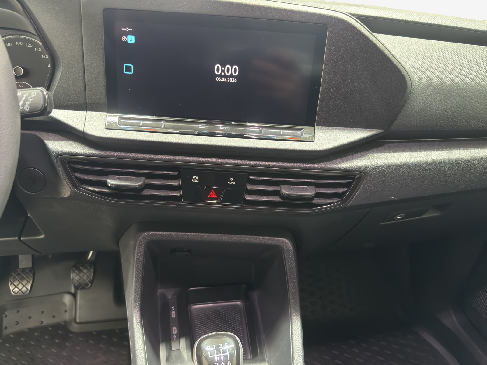 VW Caddy Cargo 2.0TDI-image-10