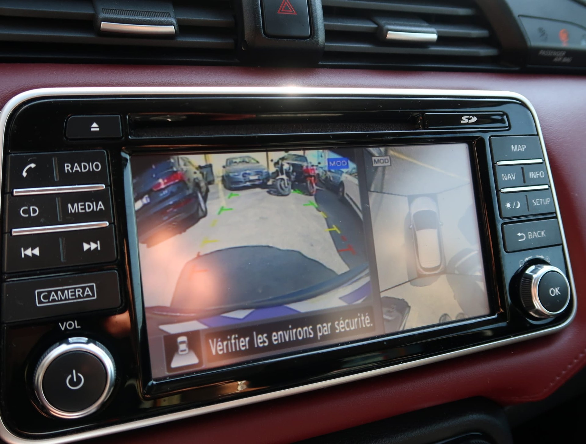 NISSAN Micra 0.9 IG-T n-connecta-image-18