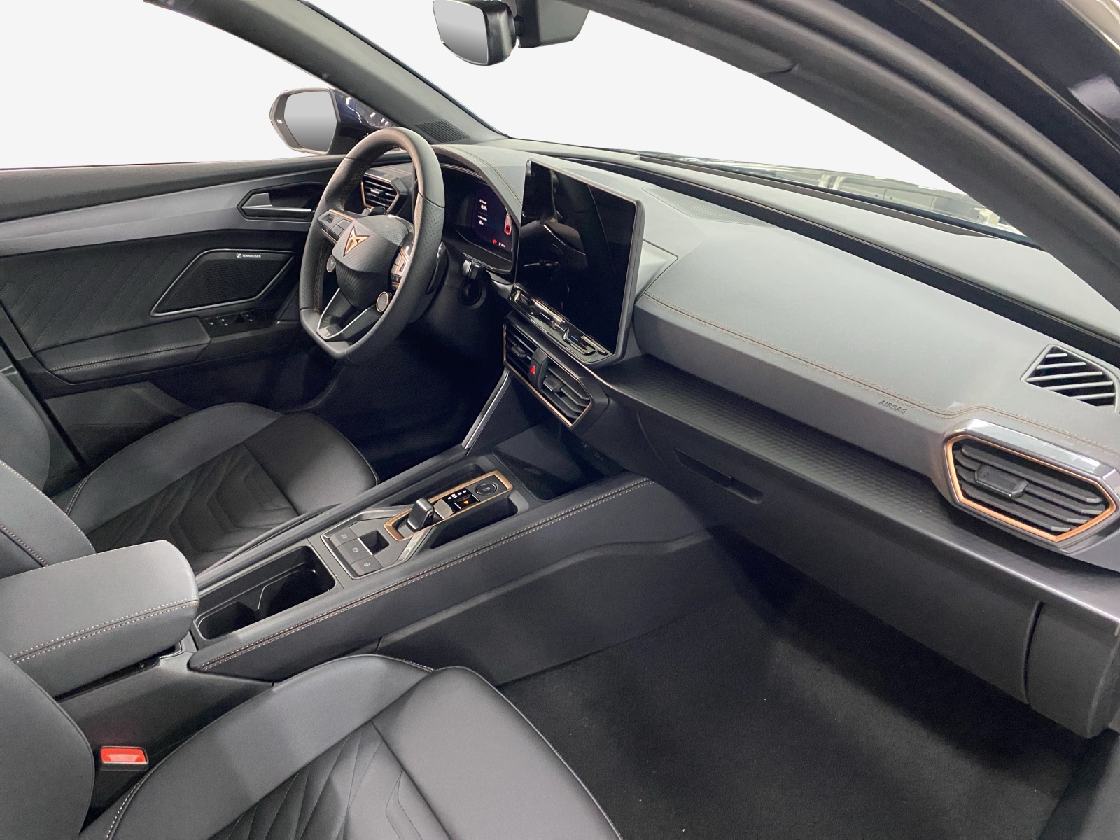 CUPRA LEON ST 1.5 e-HYBRID pHEV VZ DSG-image-13