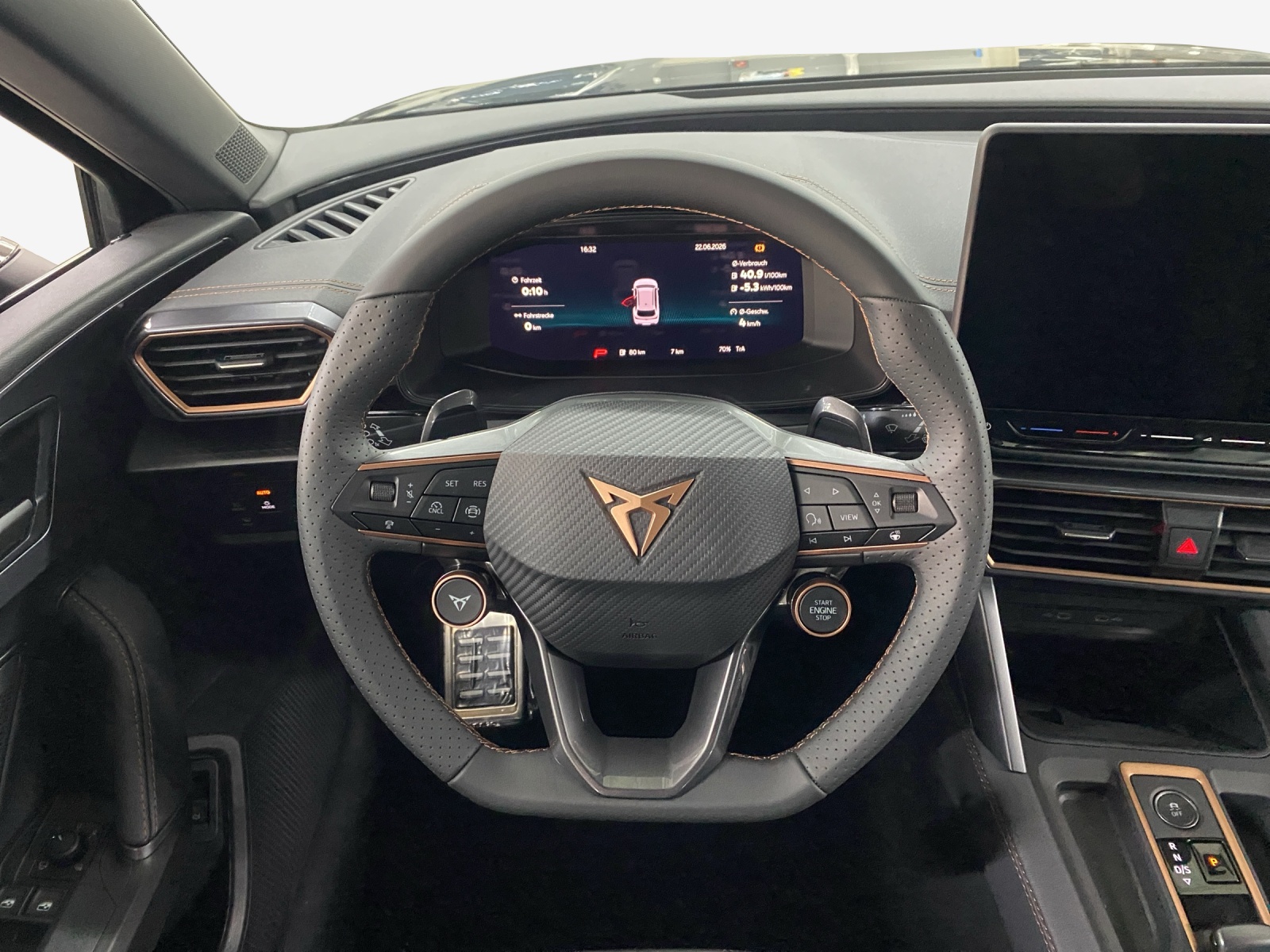 CUPRA LEON ST 1.5 e-HYBRID pHEV VZ DSG-image-9