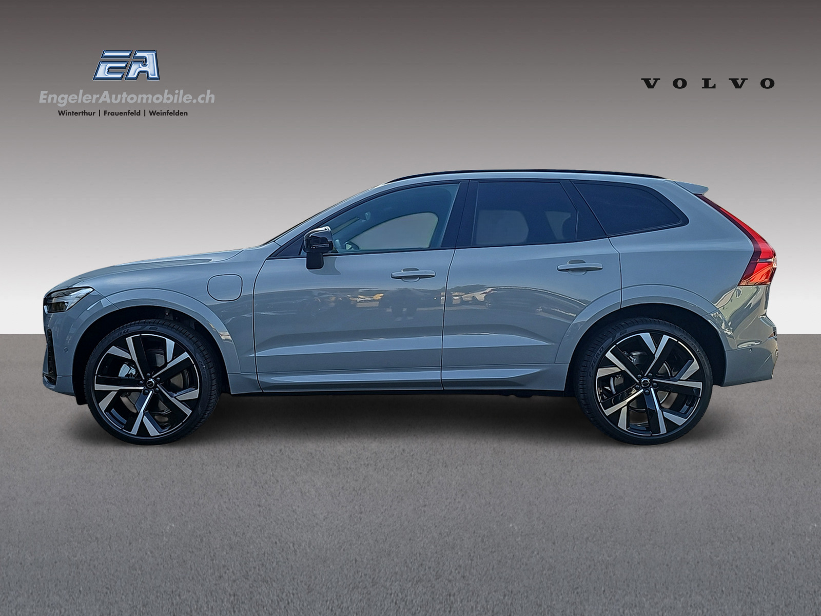 VOLVO XC60 2.0 T8 TE Black Edition eAWD-image-3