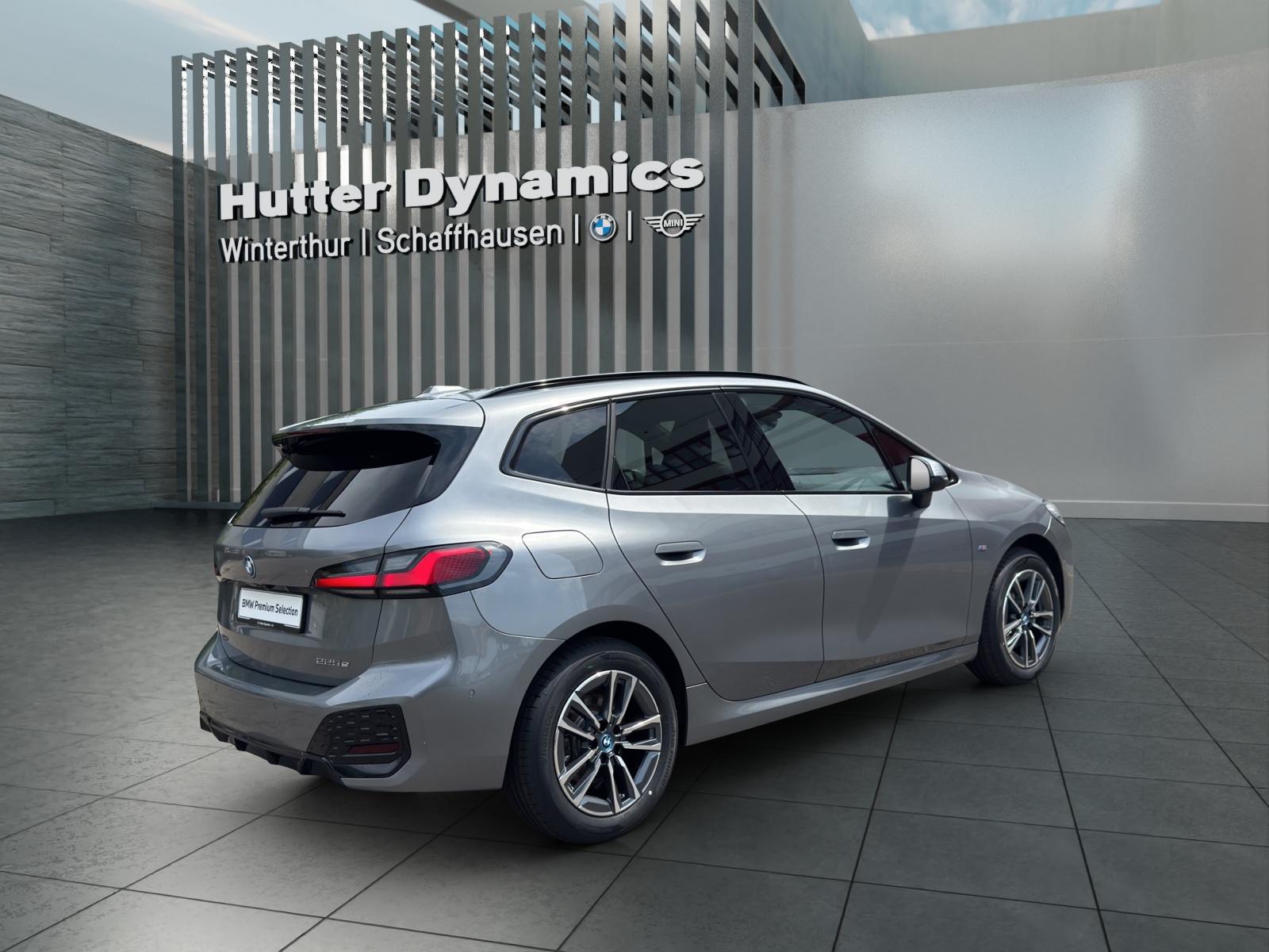 BMW 225e xDrive Active Tourer M Sportpaket-image-5