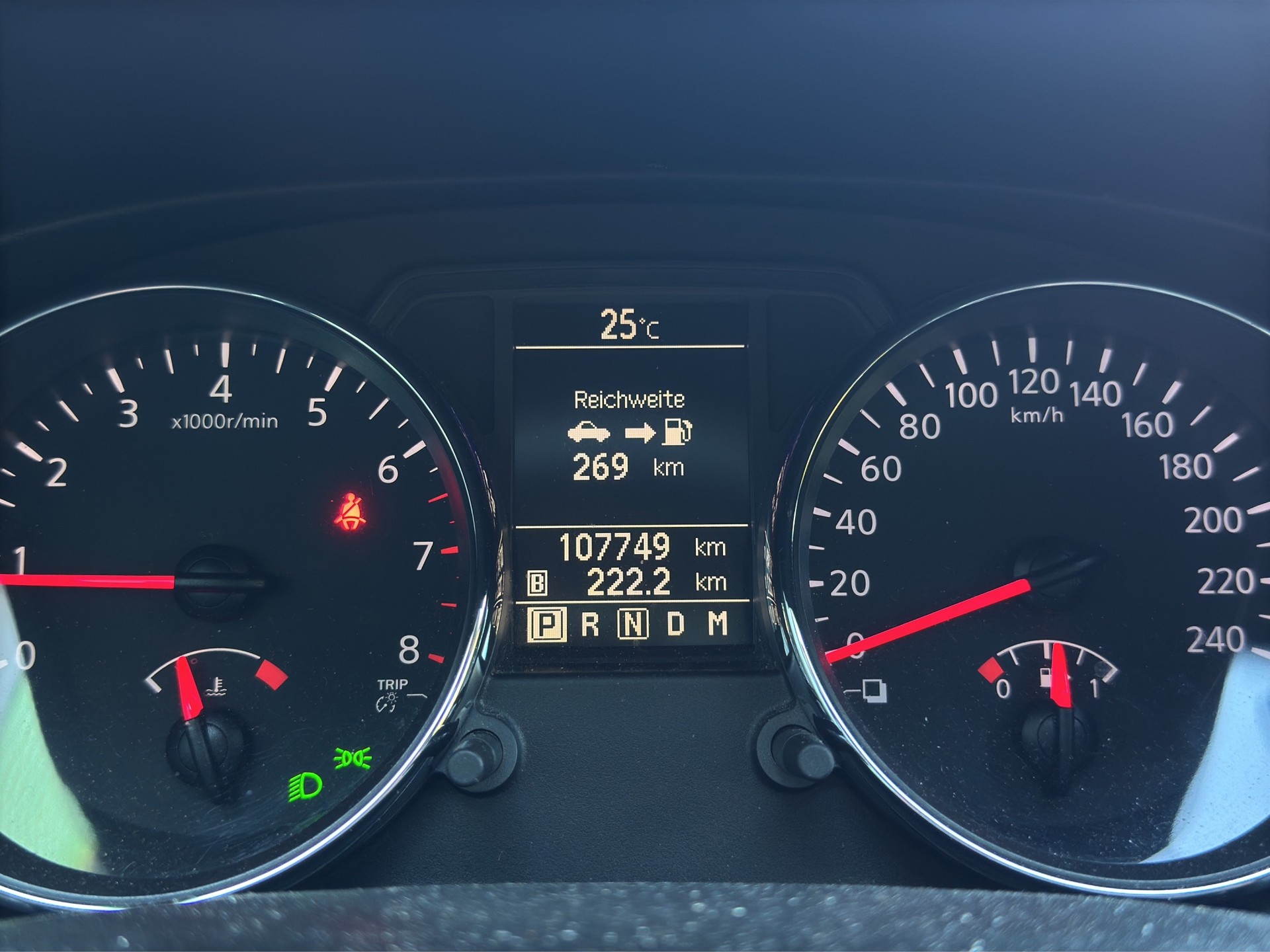 NISSAN Qashqai 2.0 i-Way XTronic CVT-image-10