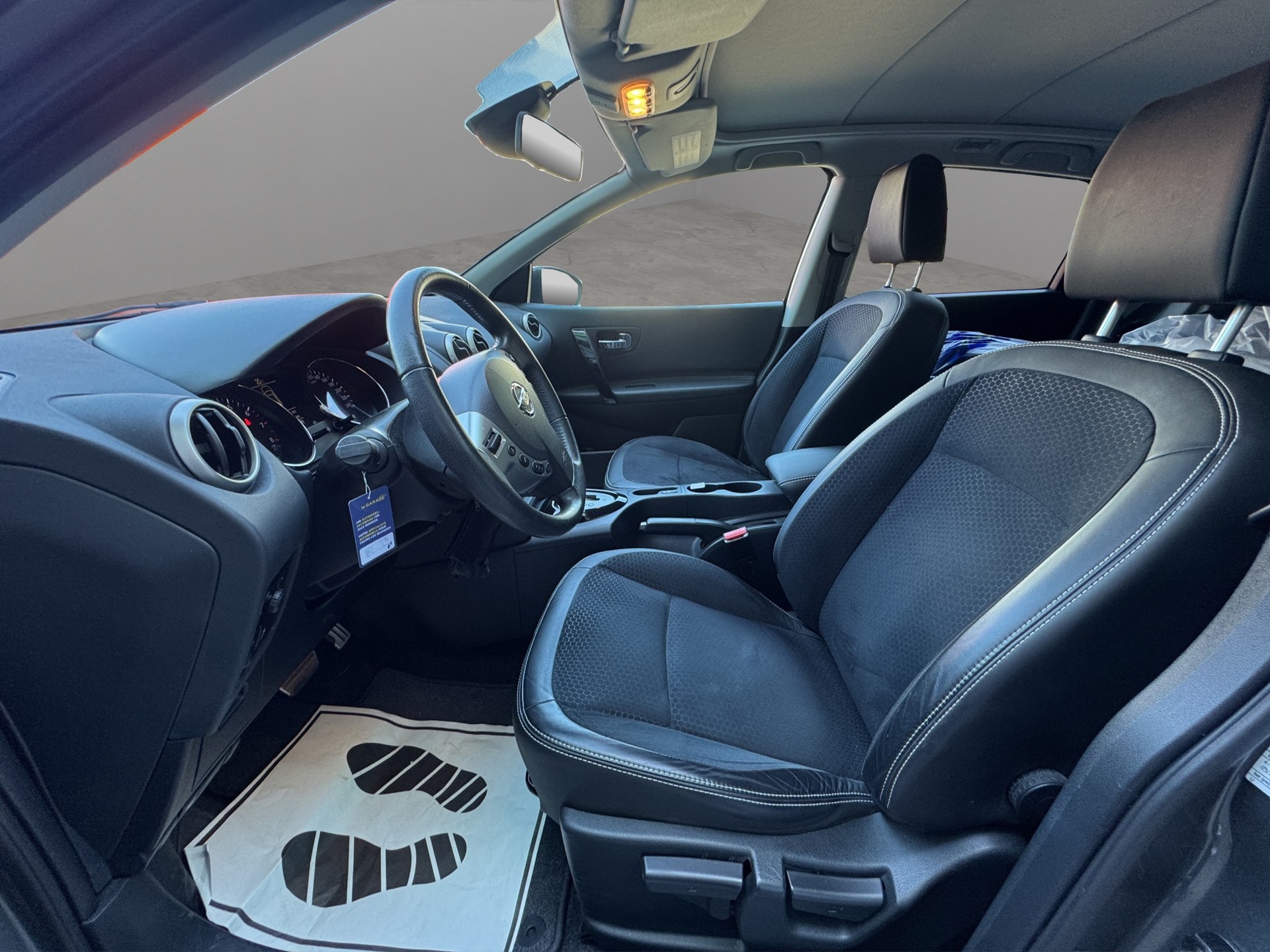 NISSAN Qashqai 2.0 i-Way XTronic CVT-image-8