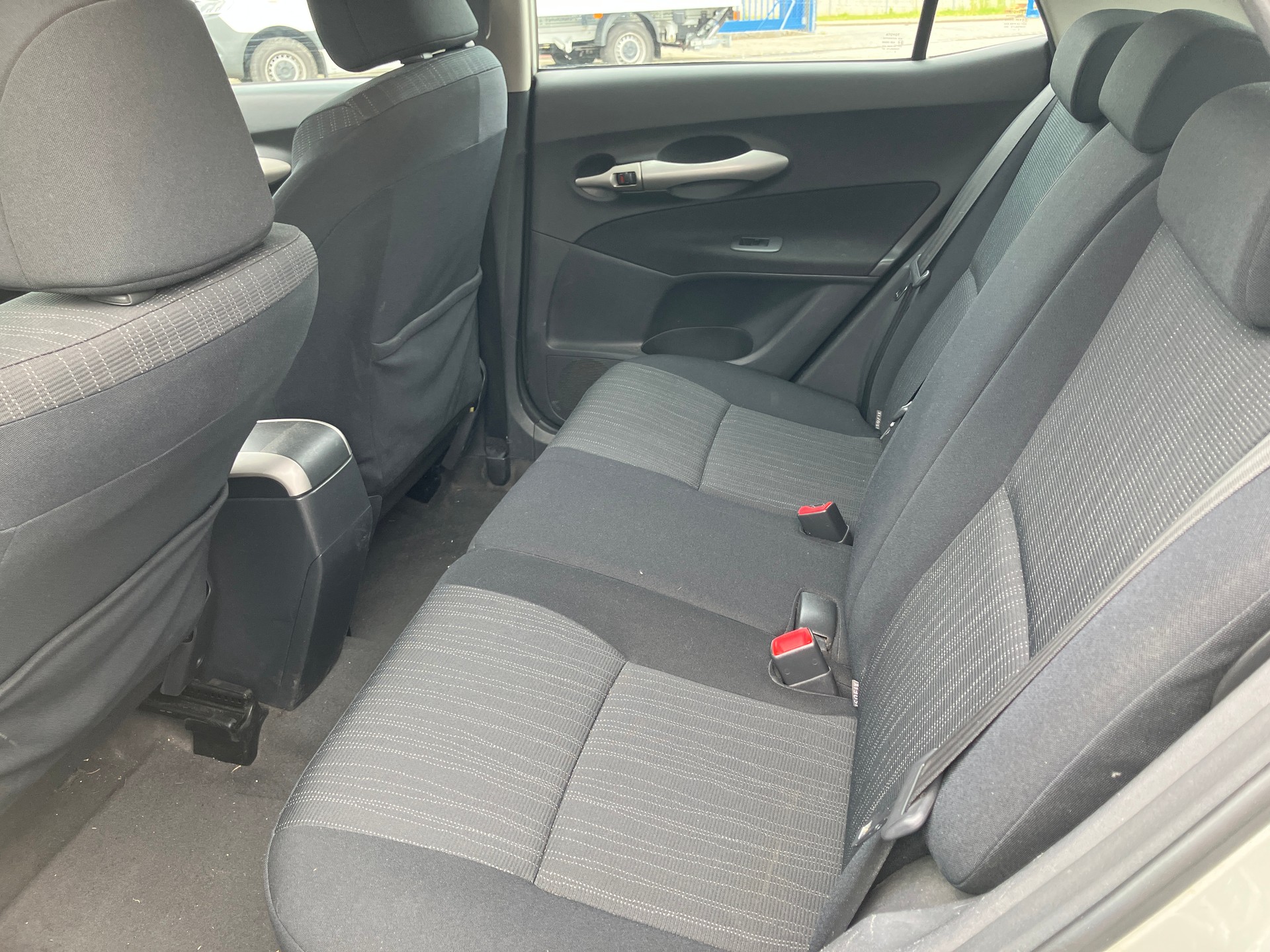 TOYOTA Auris 1.6 Linea Luna-image-7