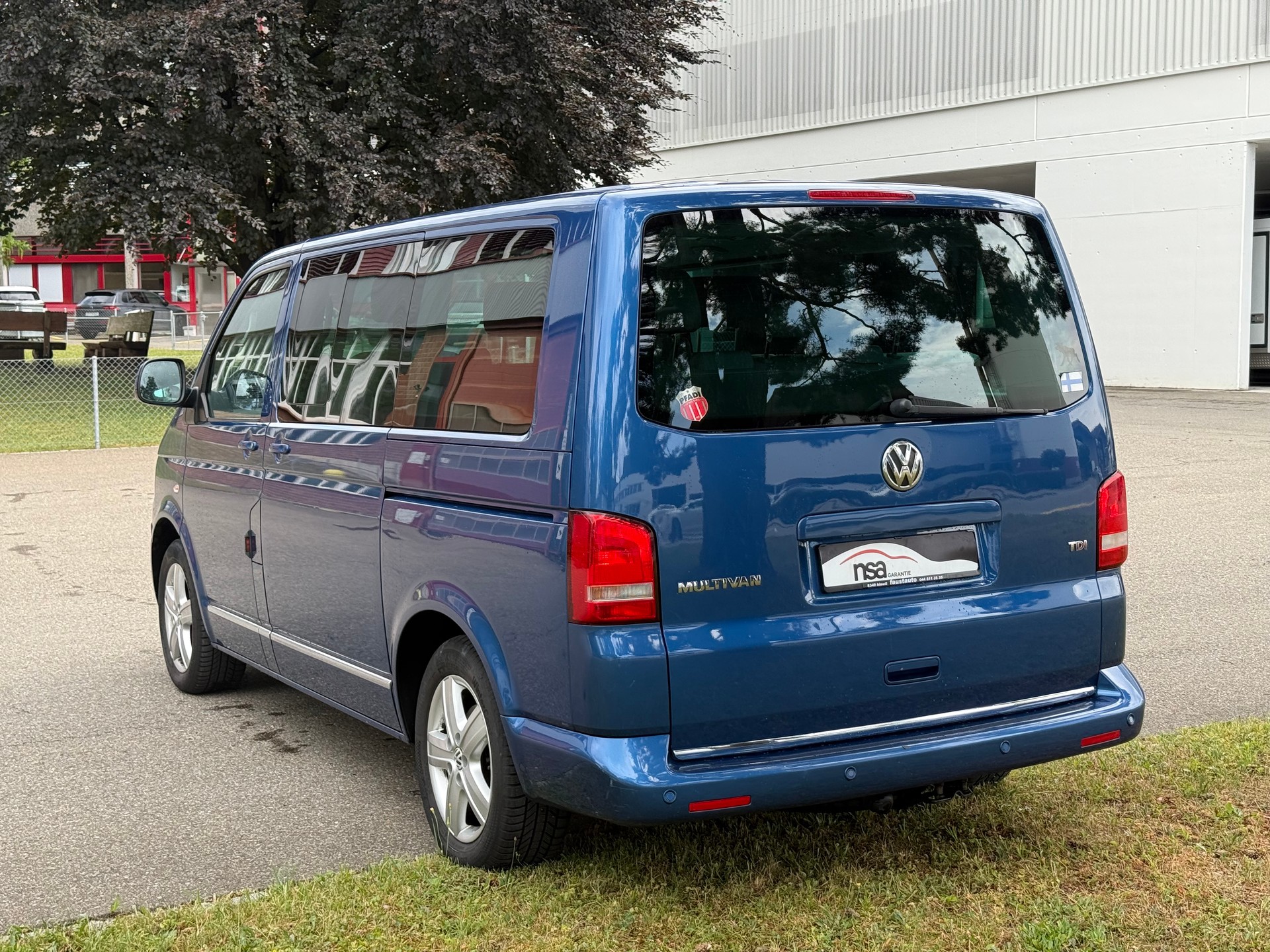 VW T5 Multivan 2.0 Bi-TDI CR Comfortline DSG-image-3