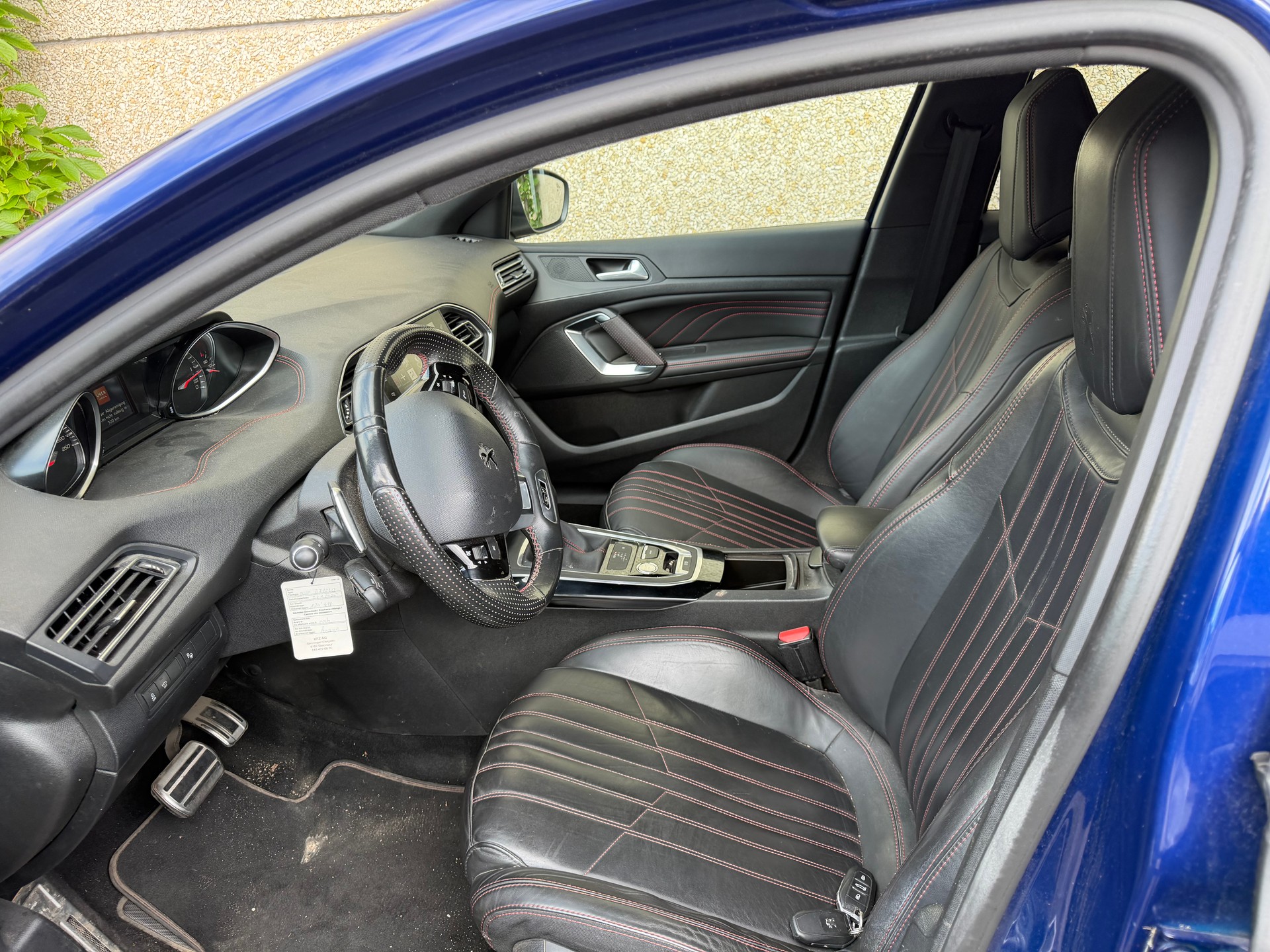 PEUGEOT 308 SW 2.0 BlueHDI GT Automatic-image-5