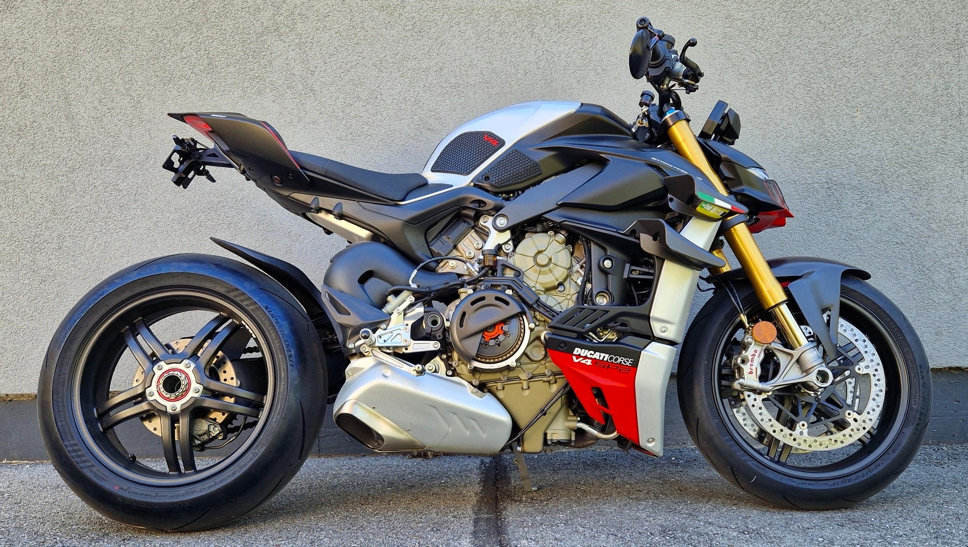 DUCATI Streetfighter V4 SP2