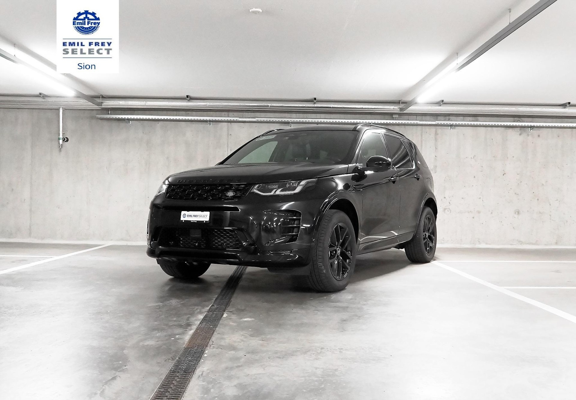 LAND ROVER Discovery Sport 1.5 T 270e Dynamic SE-image-0