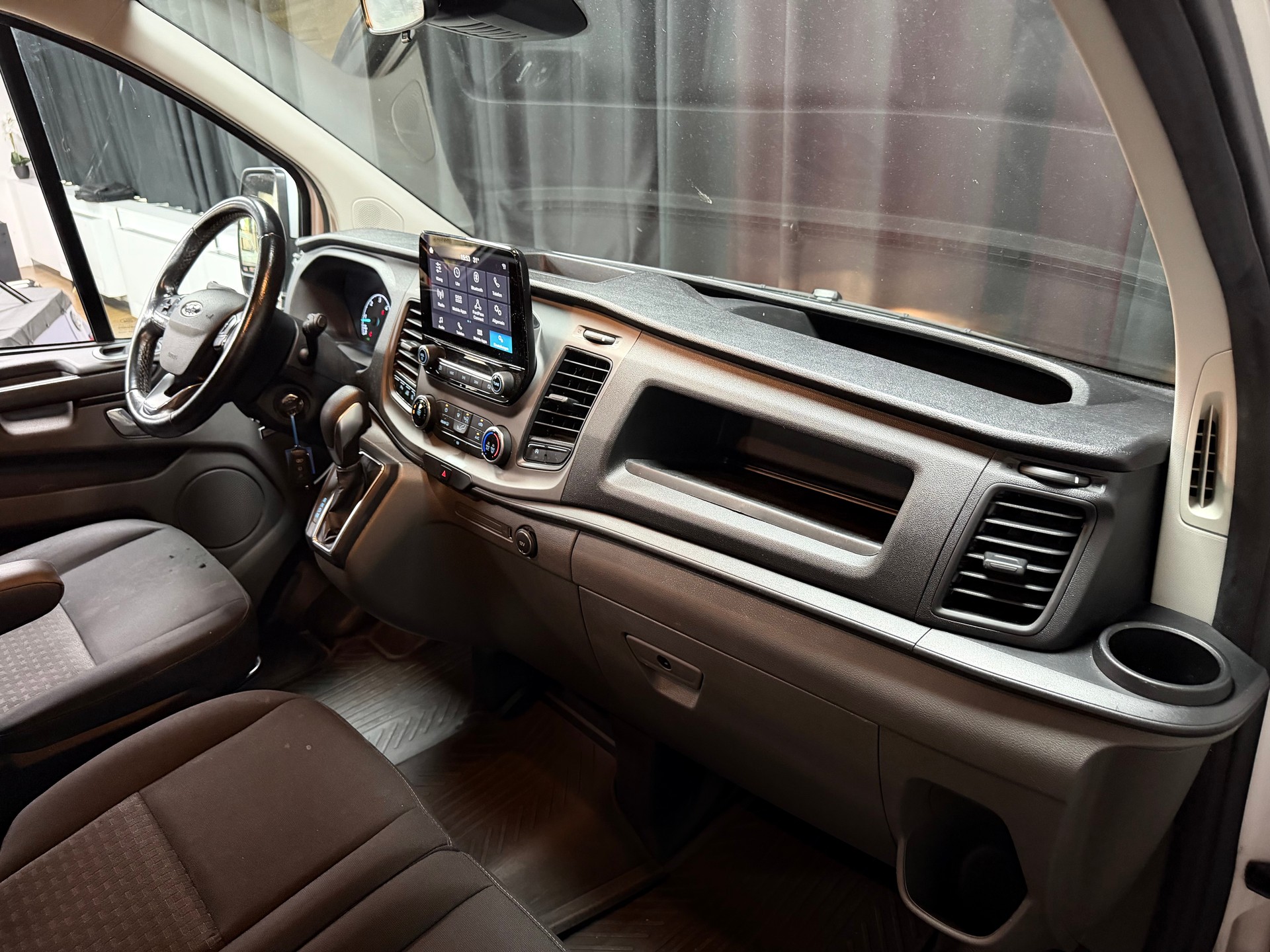 FORD Transit Custom Van 320 L1H1 Trend - BOTT Paket-image-25