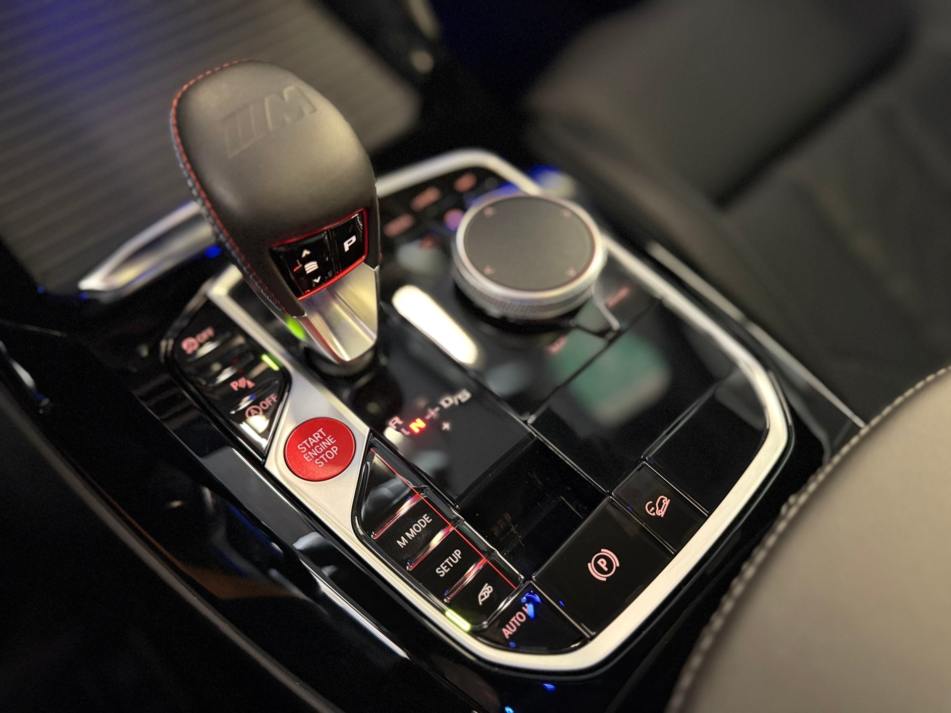 BMW X4M xDrive 4X4 510 PS M Competition Steptronic-image-23