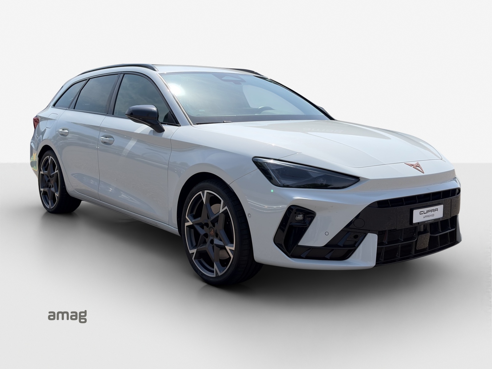CUPRA LEON ST 1.5 e-HYBRID pHEV Black SymphonyDSG-image-5