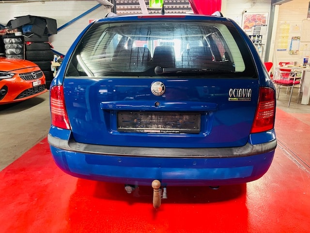 SKODA Octavia 1.9 TDI Tour-image-5