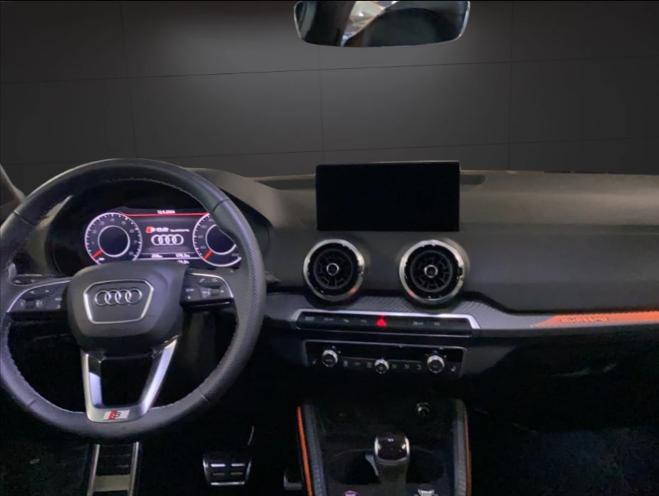AUDI SQ2 TFSI quattro S-tronic-image-9