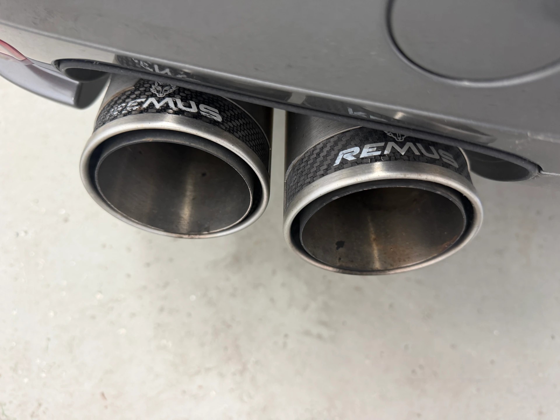 PORSCHE Cayenne Turbo-image-7
