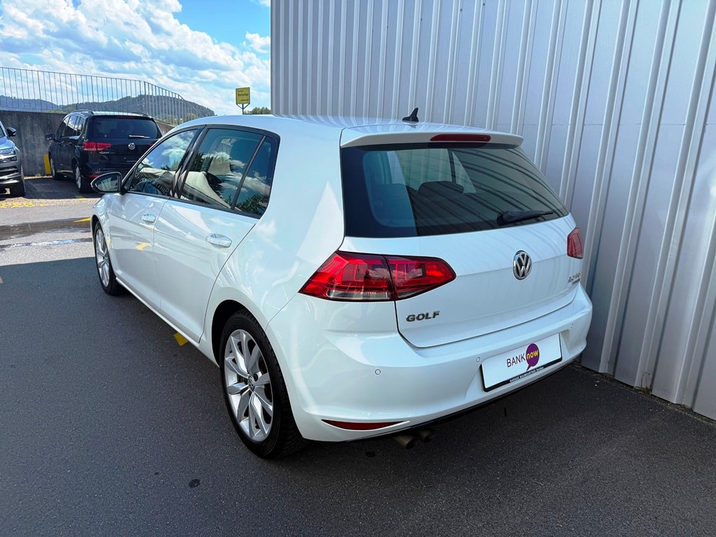 VW Golf 2.0 TDI Highline DSG-showroom-element-3