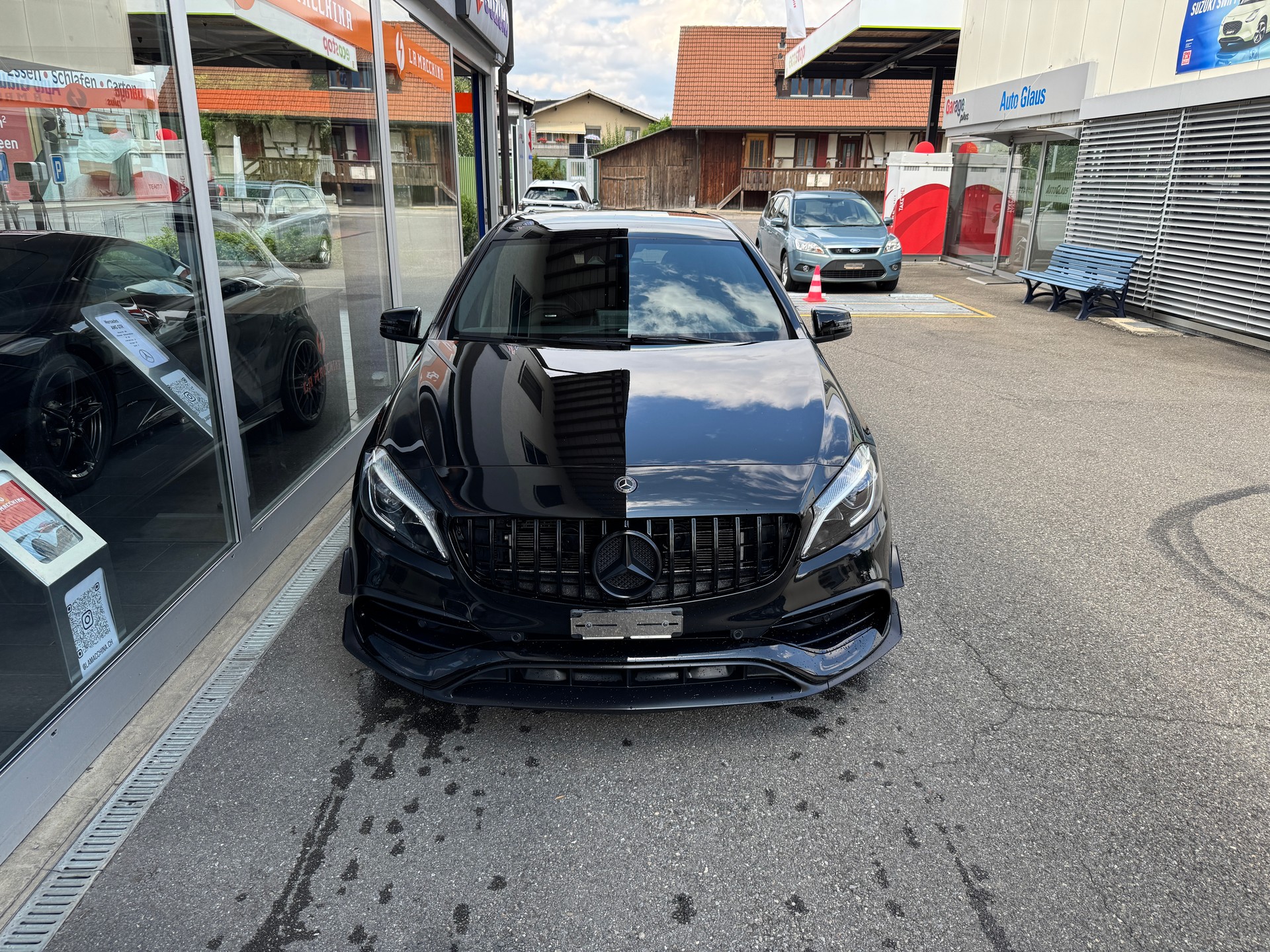 MERCEDES-BENZ A 45 AMG 4Matic Speedshift 7G-DCT-showroom-element-1