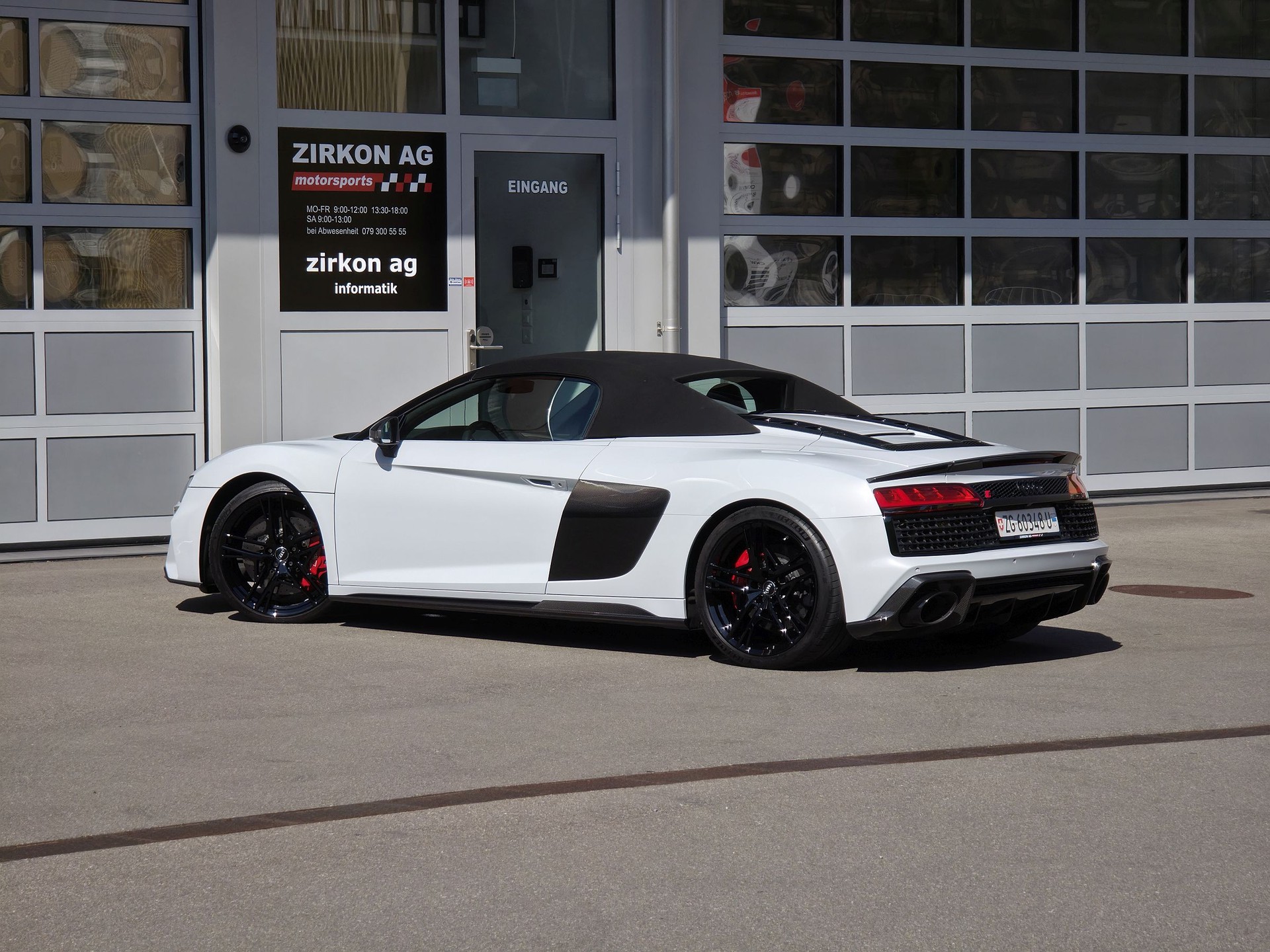 AUDI R8 Spyder performance S-Tronic | full Carbon-image-20