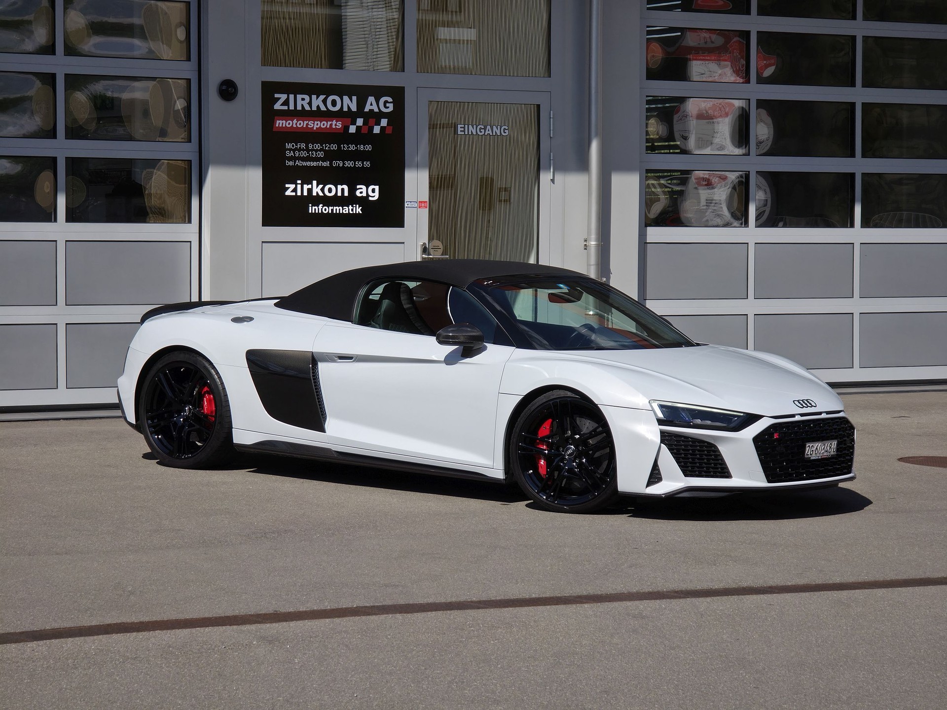 AUDI R8 Spyder performance S-Tronic | full Carbon-image-9