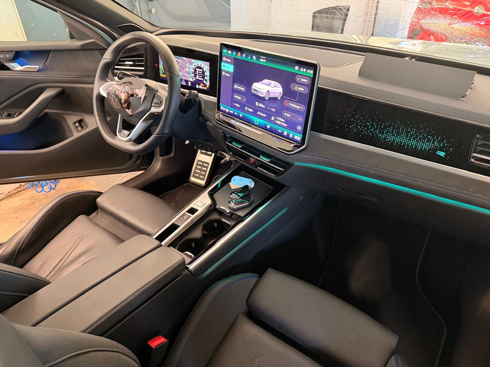 VW Passat Variant 1.5 TSI evo2 Plug-In- Hybrid R-Line DSG-image-13