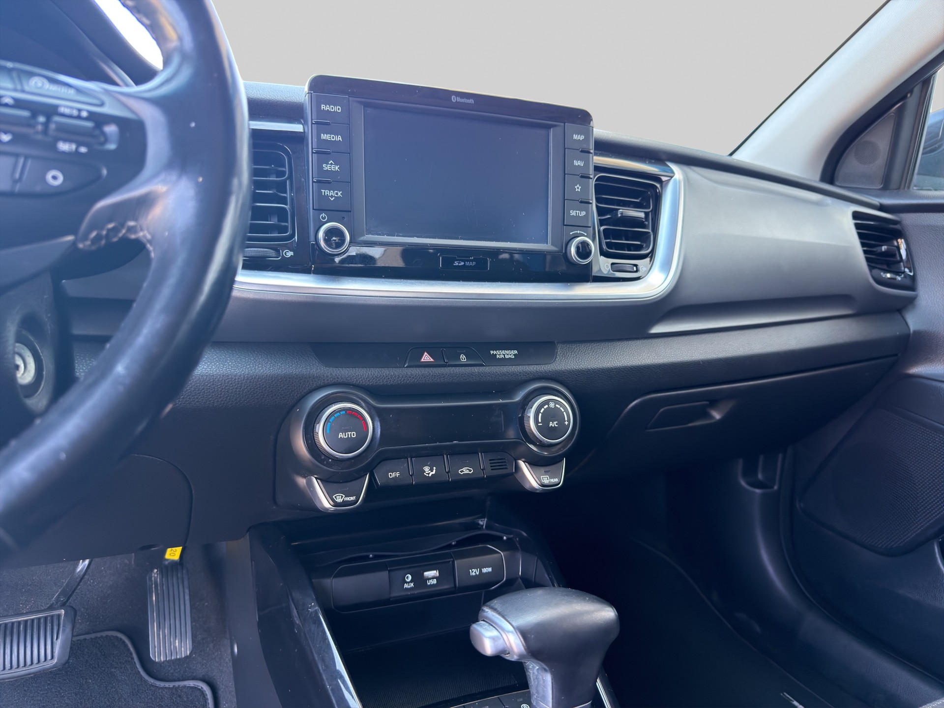 KIA Stonic 1.0 T-GDi-image-9
