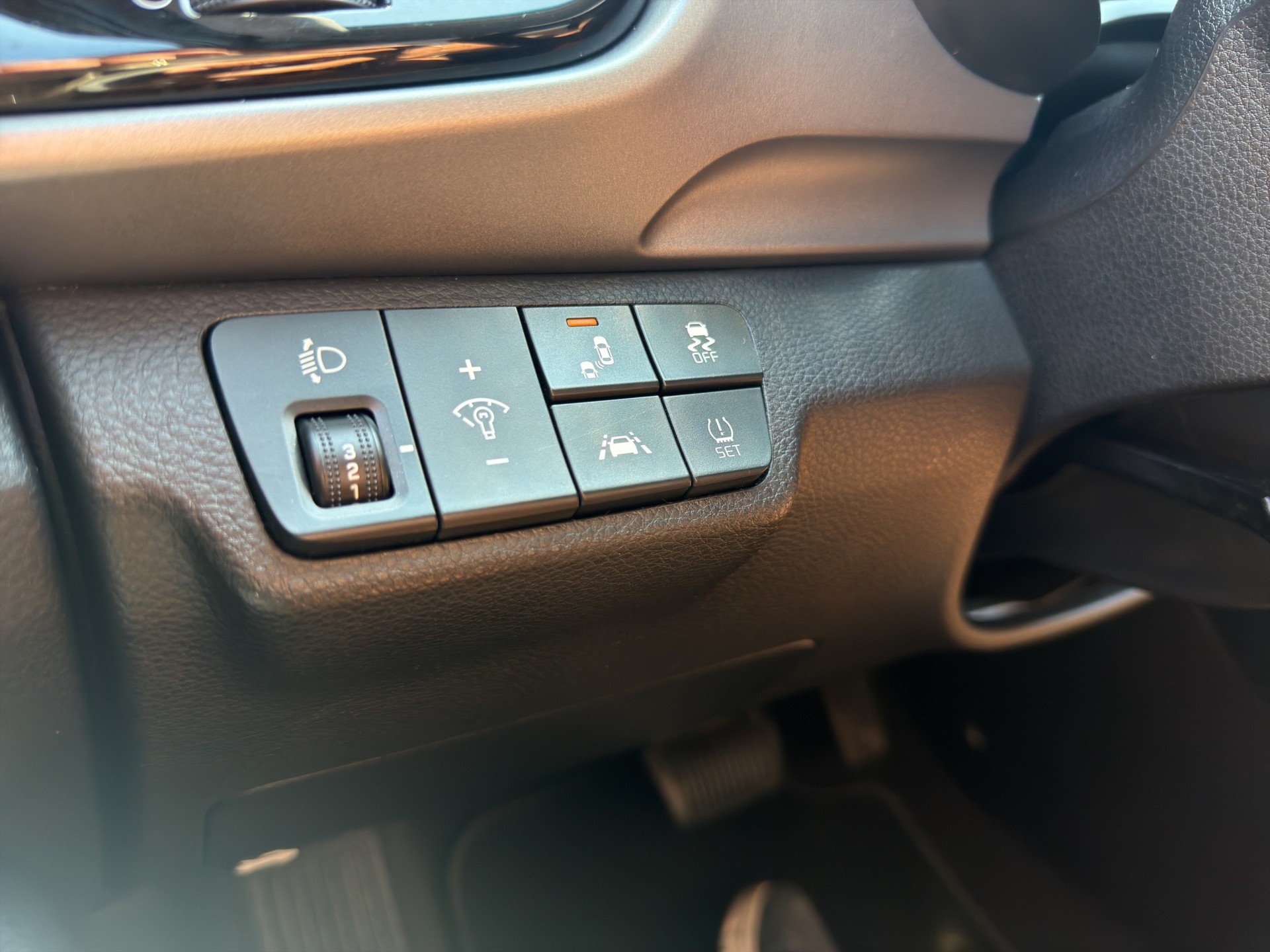 KIA Stonic 1.0 T-GDi-image-10