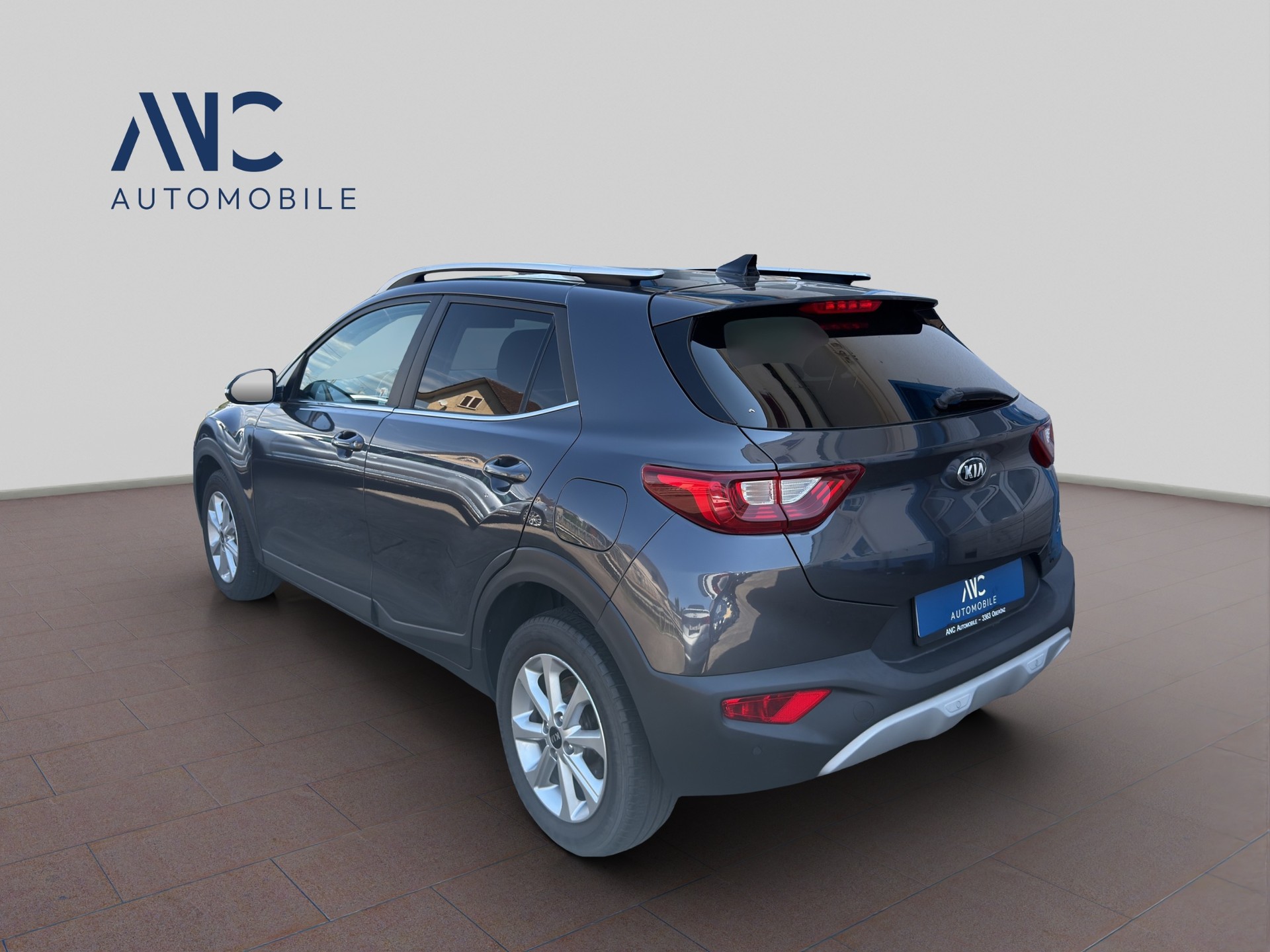 KIA Stonic 1.0 T-GDi-image-3
