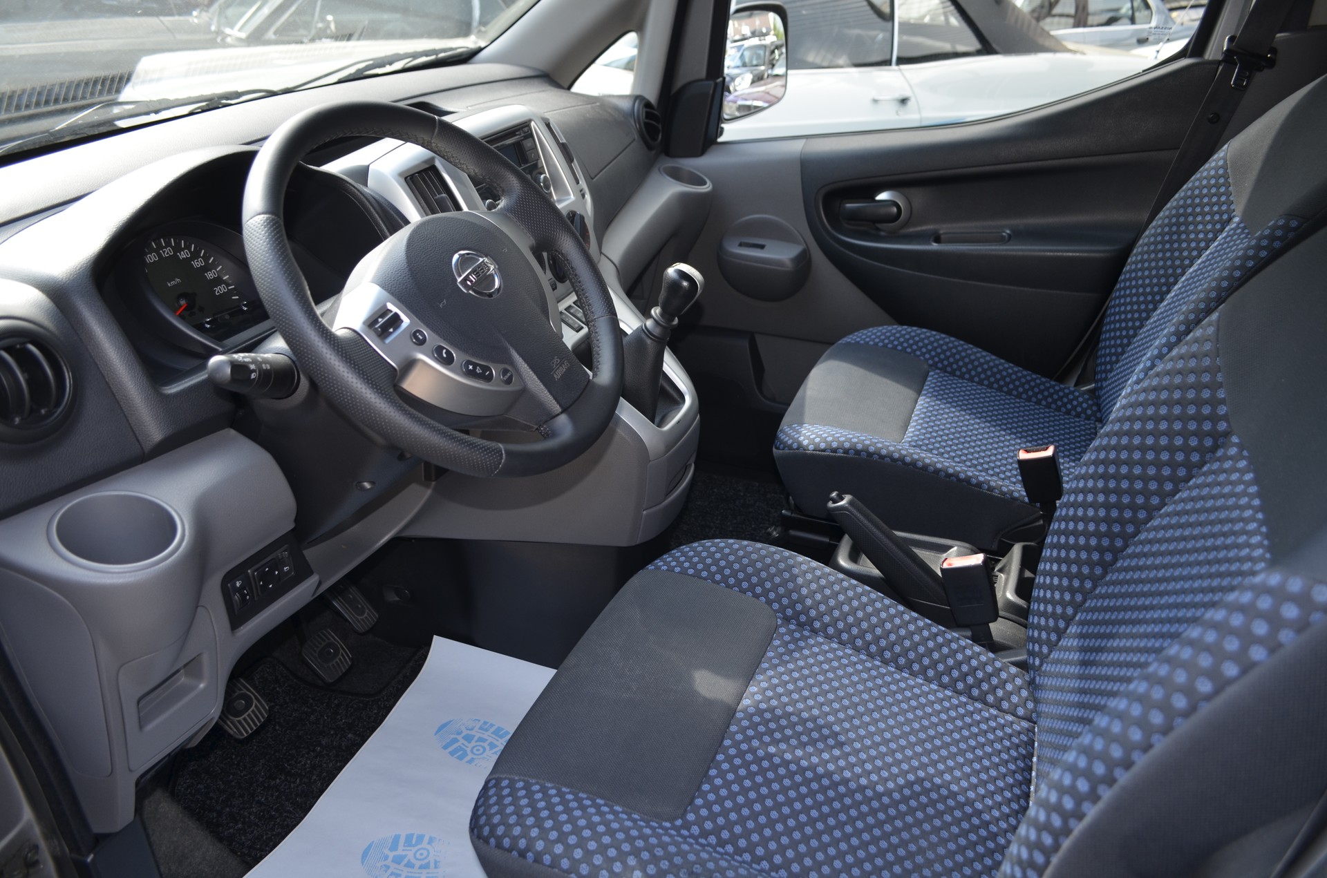 NISSAN NV200 1.5 dCi 110 Premium-image-7