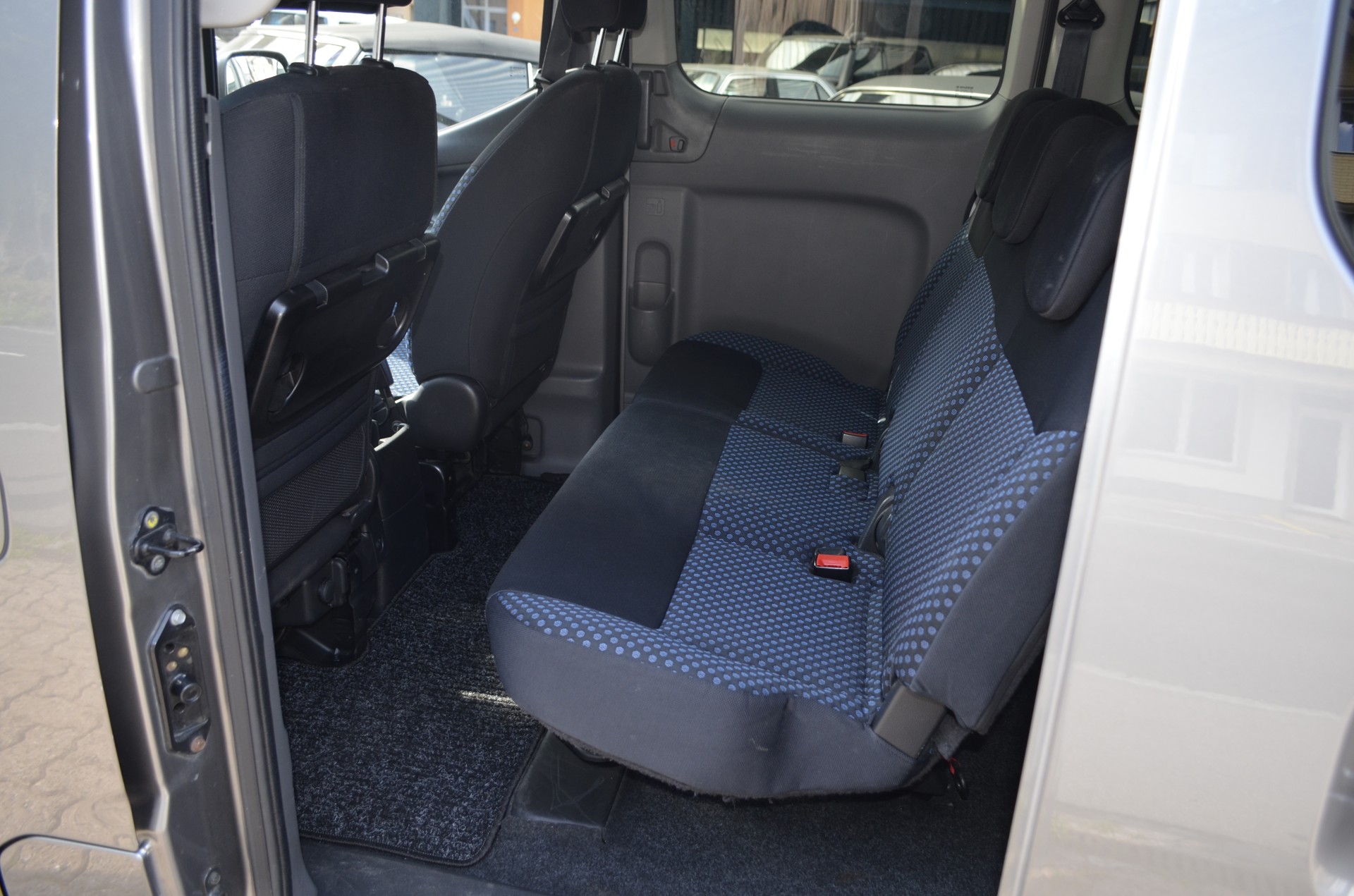 NISSAN NV200 1.5 dCi 110 Premium-image-8