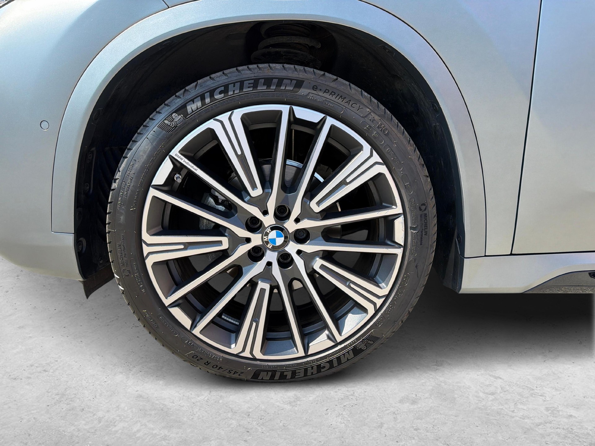 BMW X1 xDrive 20d-image-10