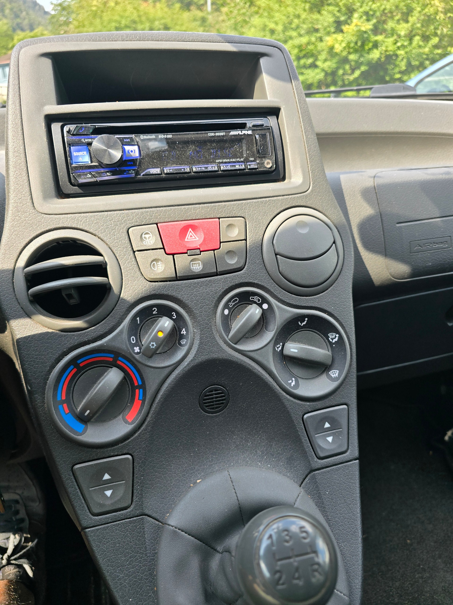 FIAT Panda 1.2 Dynamic-image-9