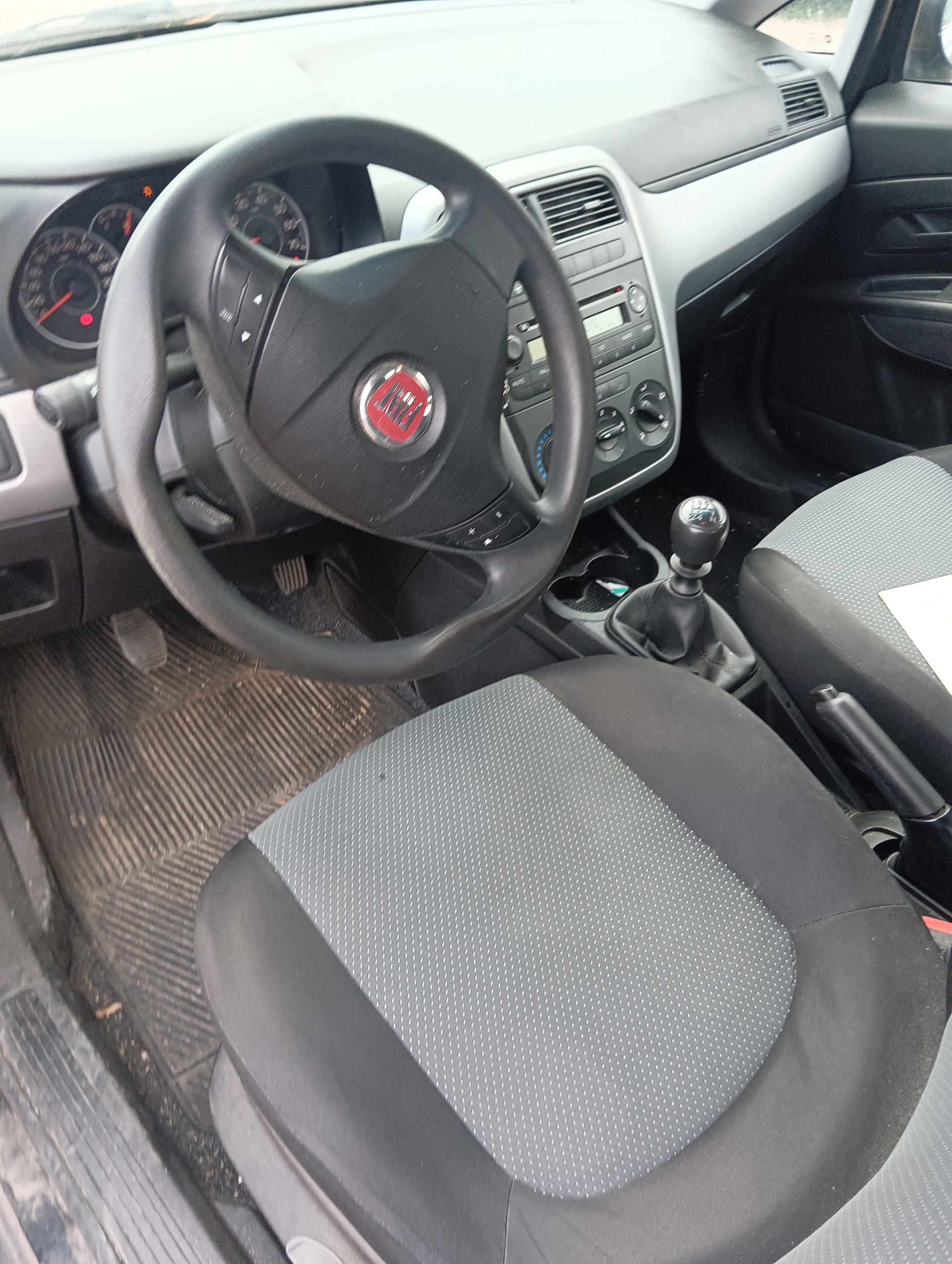 FIAT PUNTO-image-6