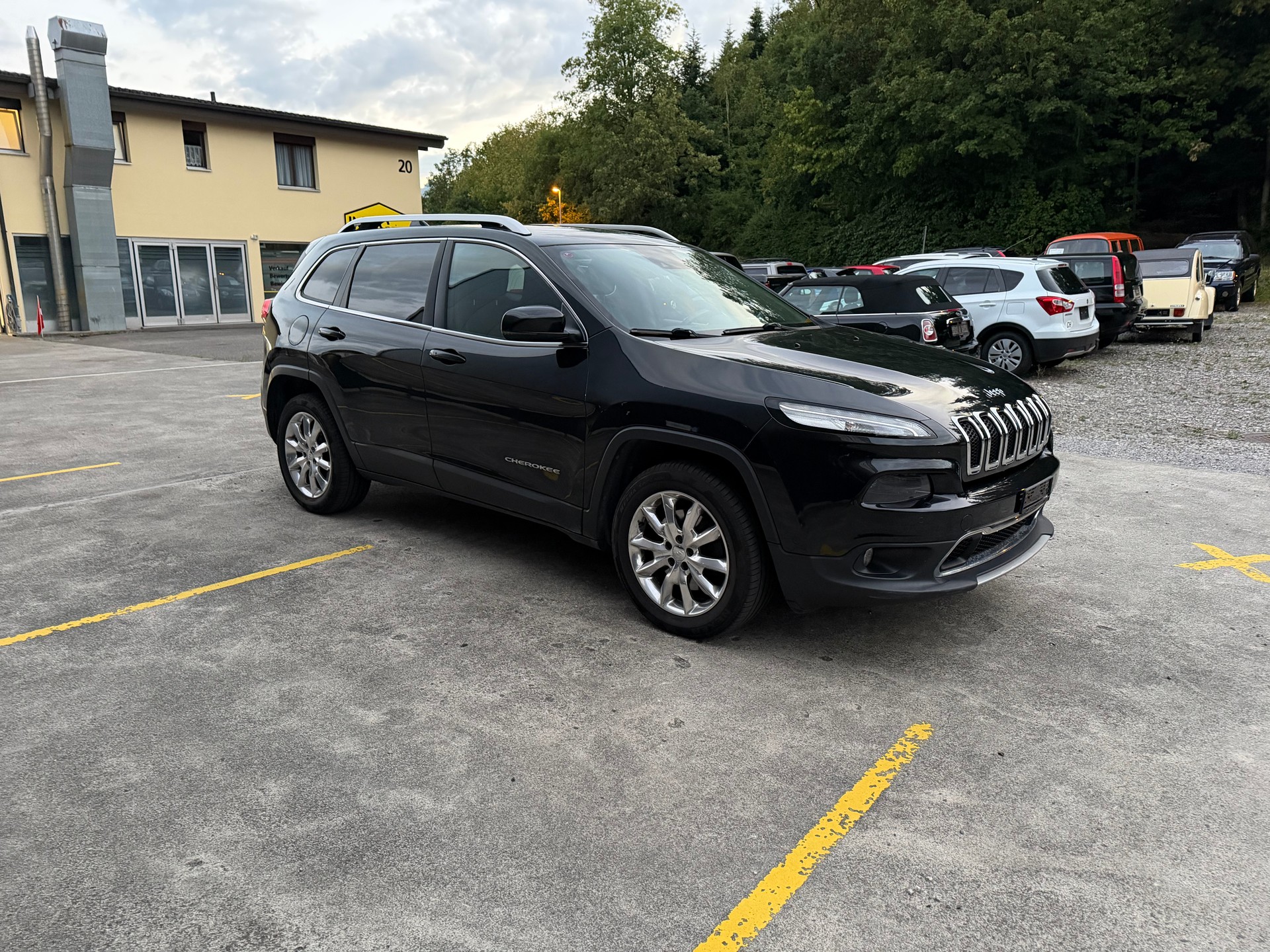JEEP Cherokee 2.0TD Limited 4X4 Active Drive II 9ATX-image-6