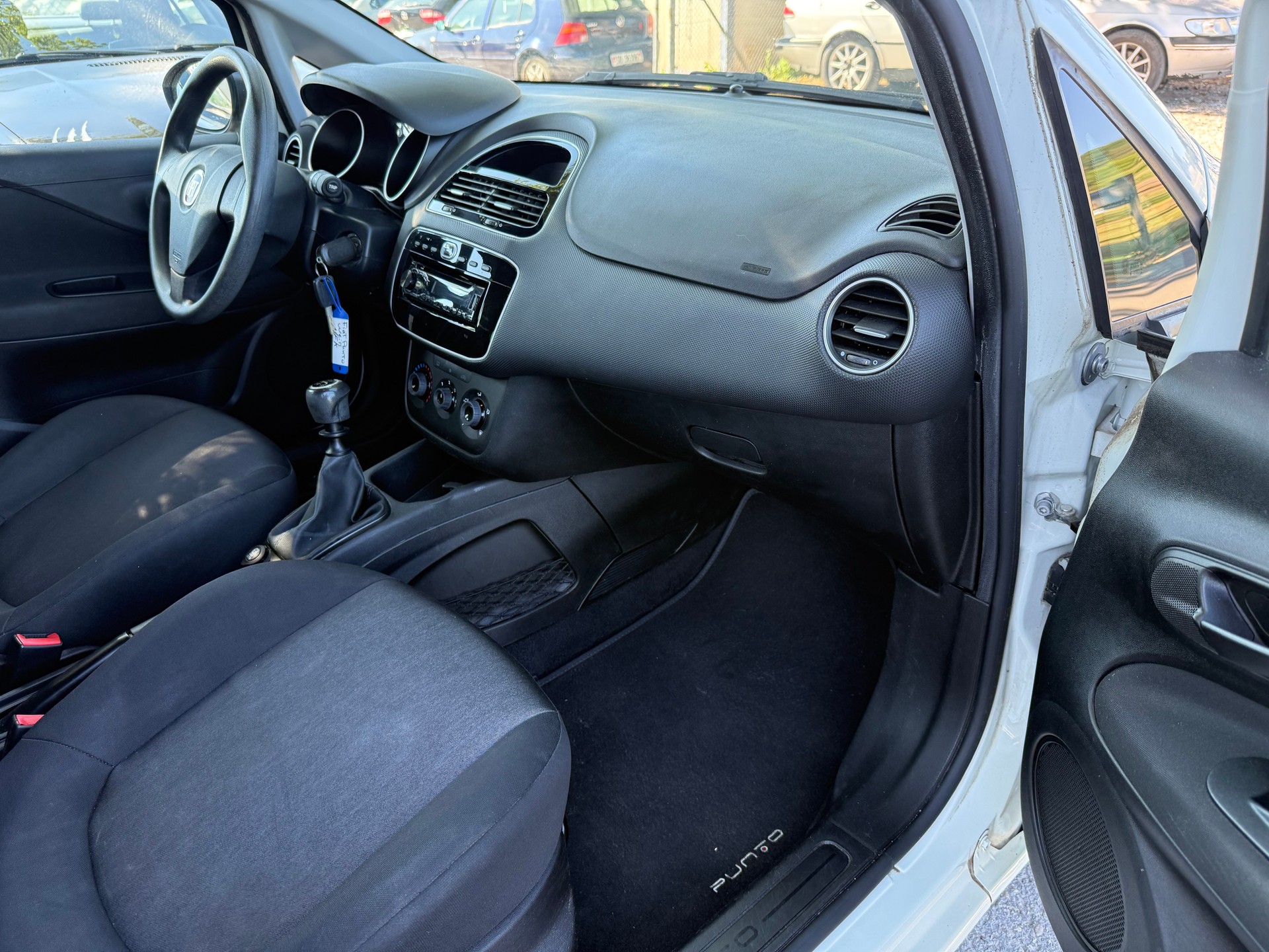 FIAT Punto 1.2 Young-image-8