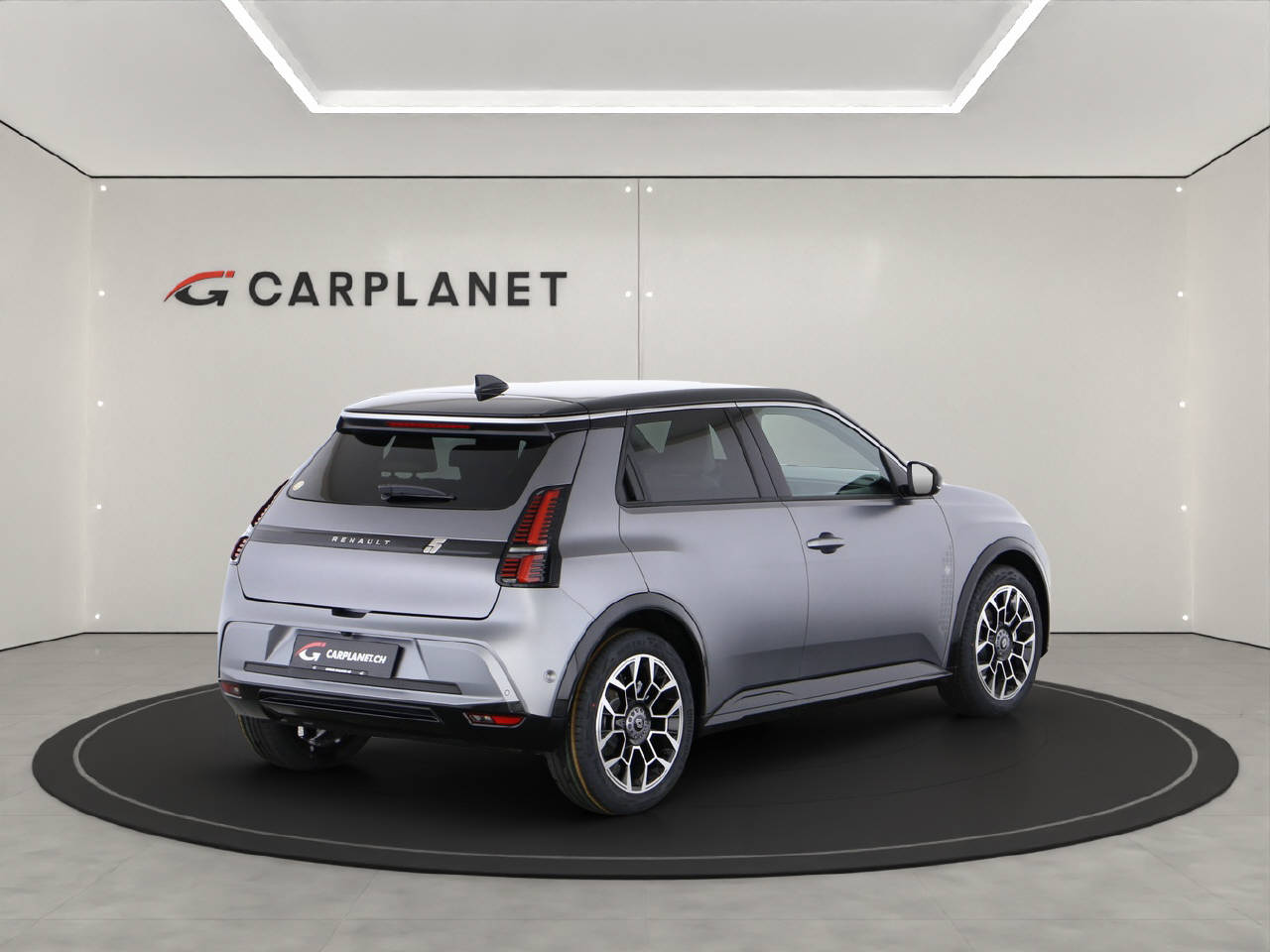 RENAULT R5 E-Tech Comfort Range Roland Garros-image-2