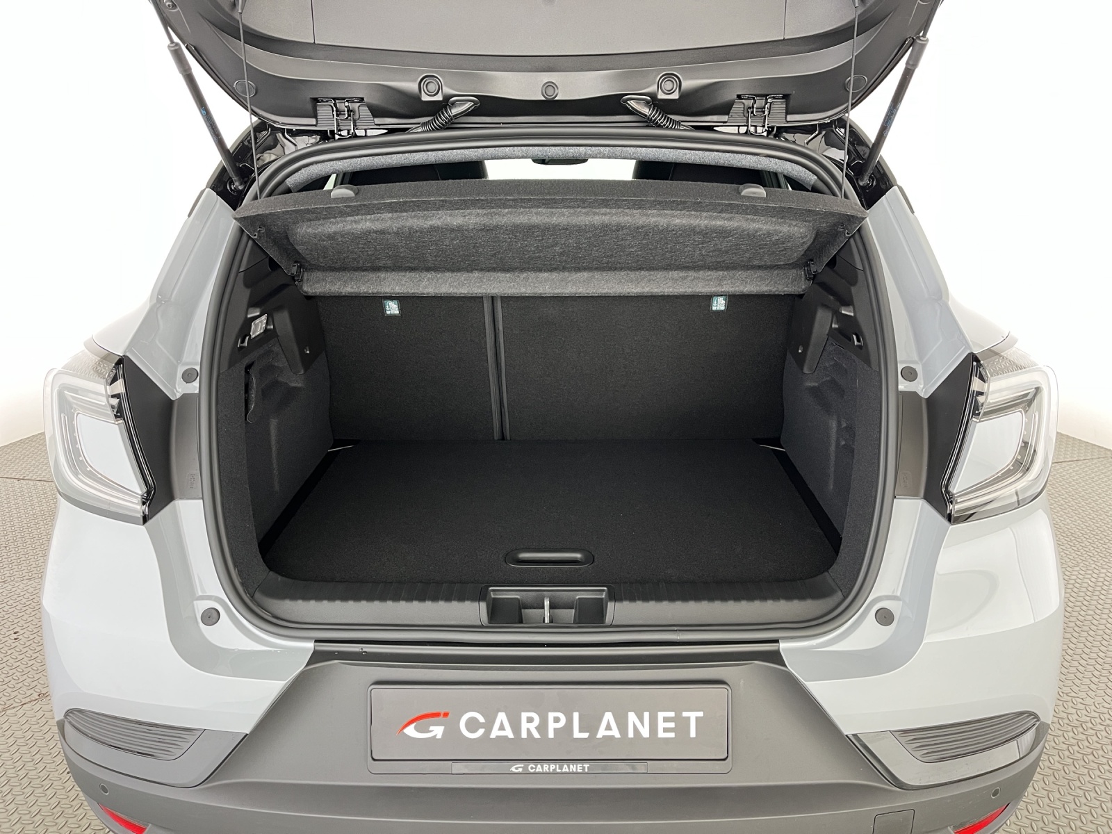 RENAULT Captur 1.8 E-Tech esprit Alpine-image-17