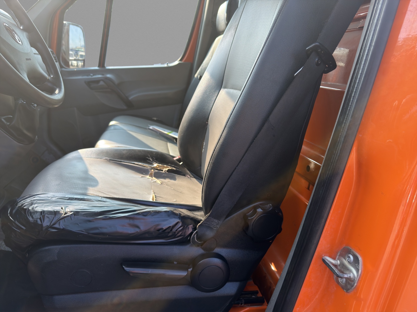 VW Crafter 35 2.0 TDI CR-image-4