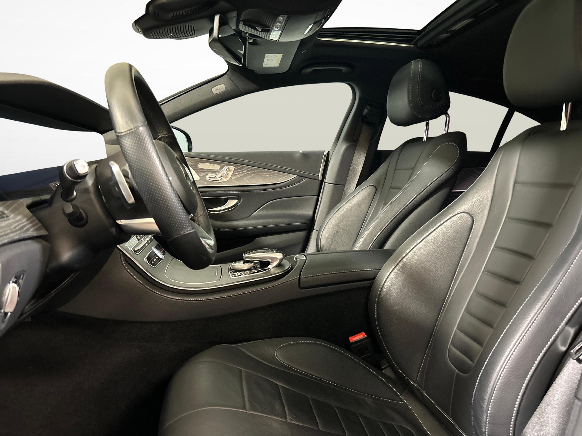 MERCEDES-BENZ CLS 450 AMG Line 4matic-image-2